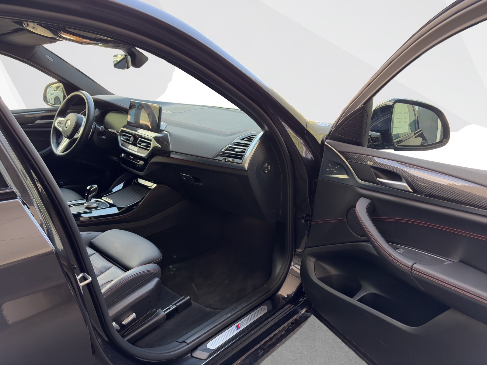 BMW X4 20d xDrive-image-16