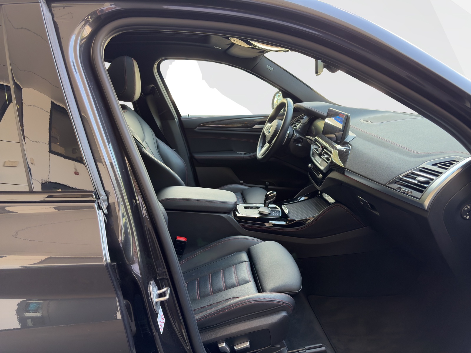 BMW X4 20d xDrive-image-15