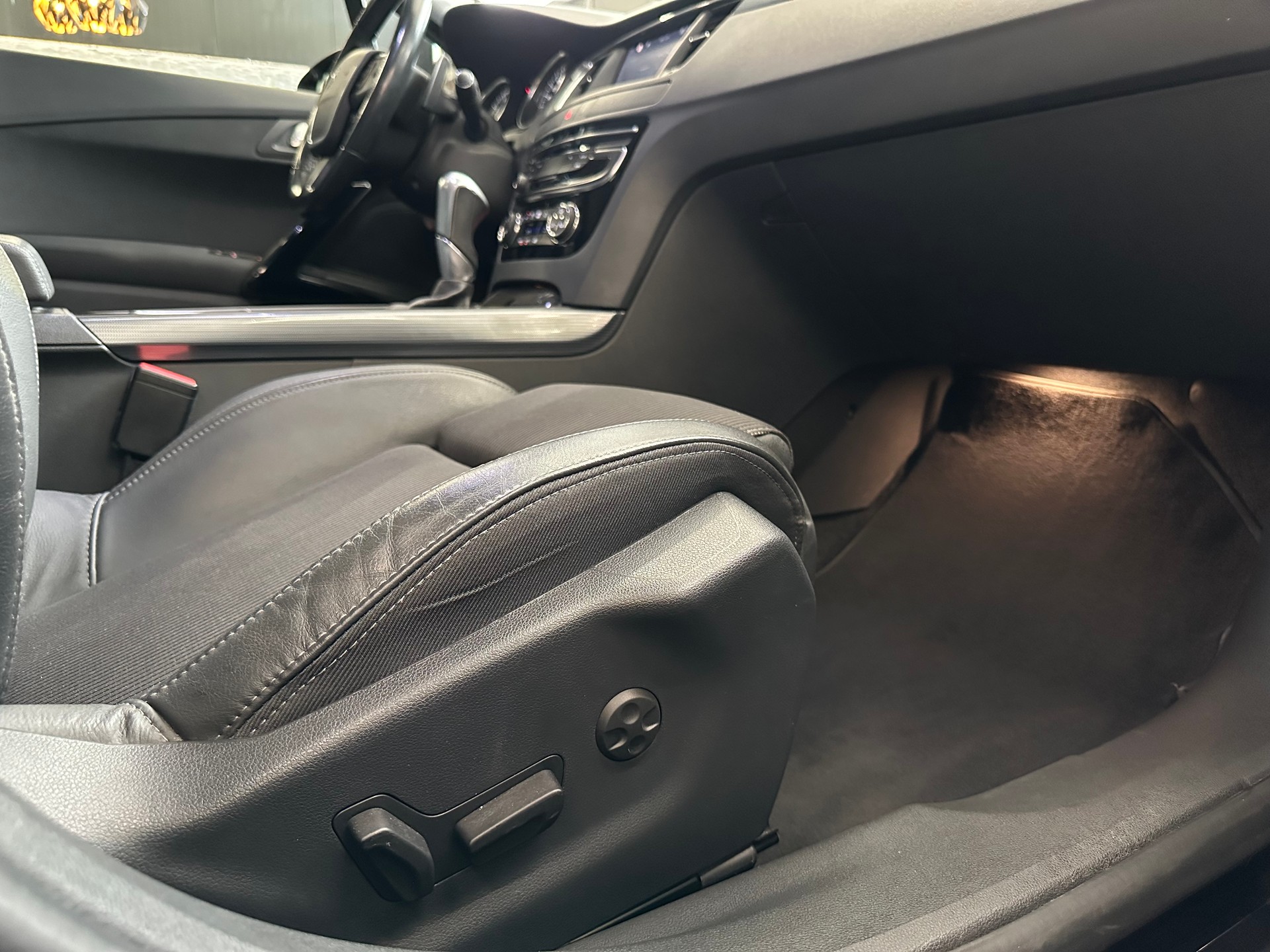 PEUGEOT 508 SW 1.6 THP Allure Automatic-image-14