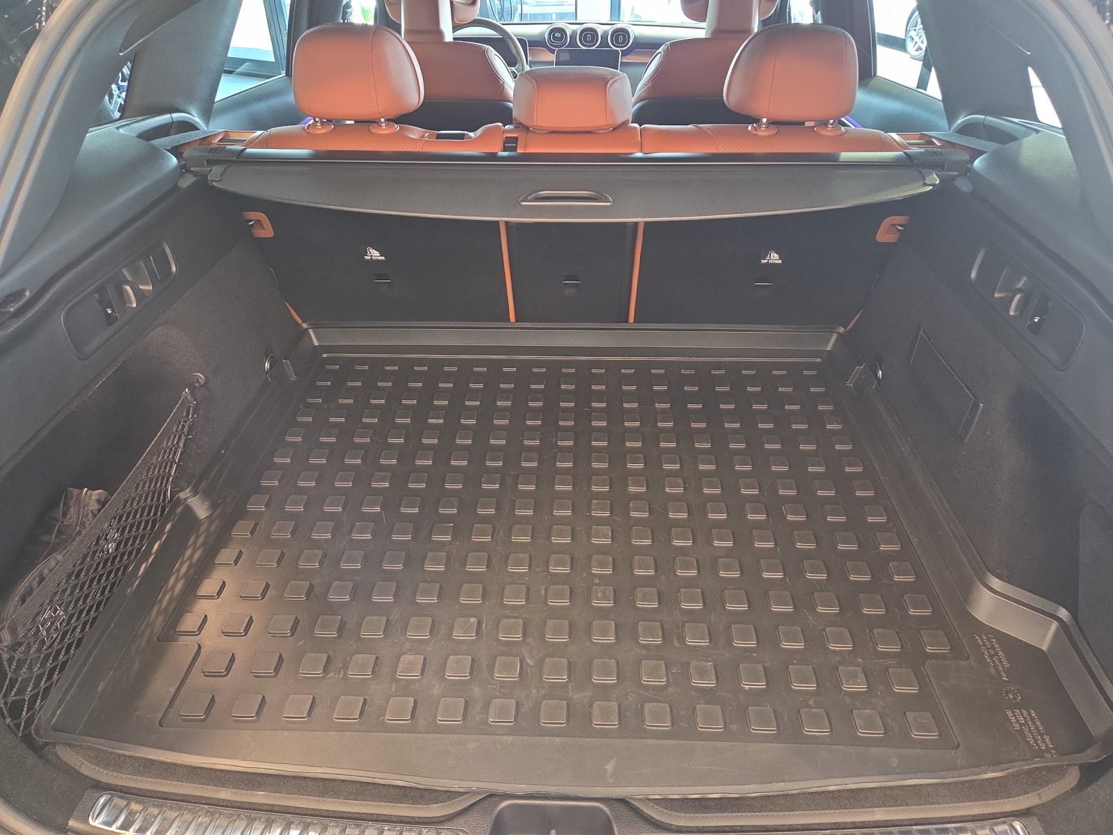 MERCEDES-BENZ GLC 220 d 4Matic 9G-Tronic-image-22