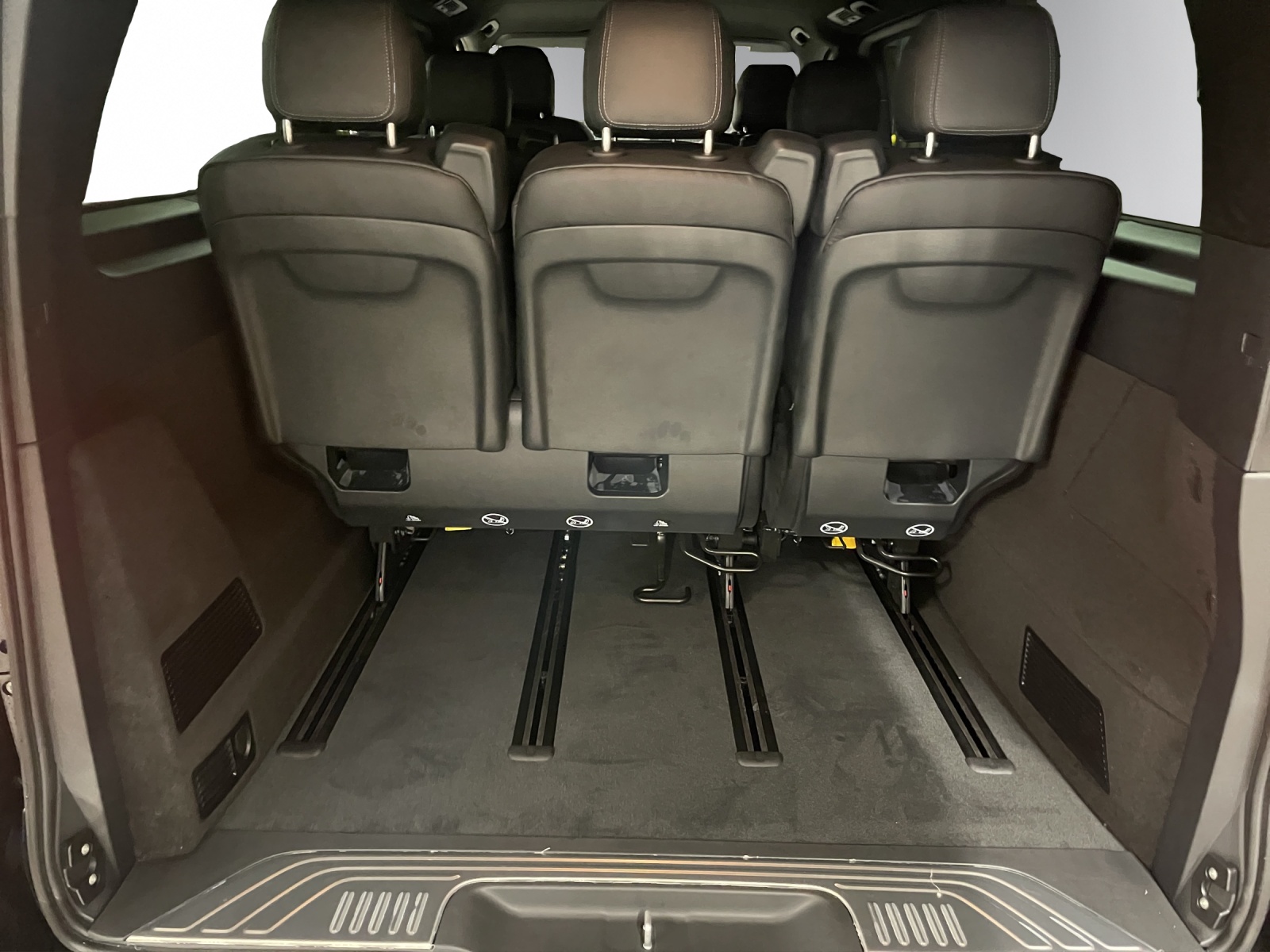 MERCEDES-BENZ V 250 d extralang Avantgarde 9G-Tronic-image-11