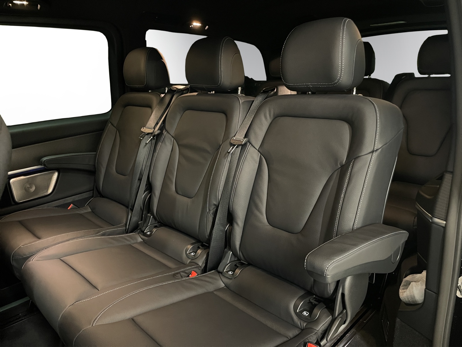 MERCEDES-BENZ V 250 d extralang Avantgarde 9G-Tronic-image-10