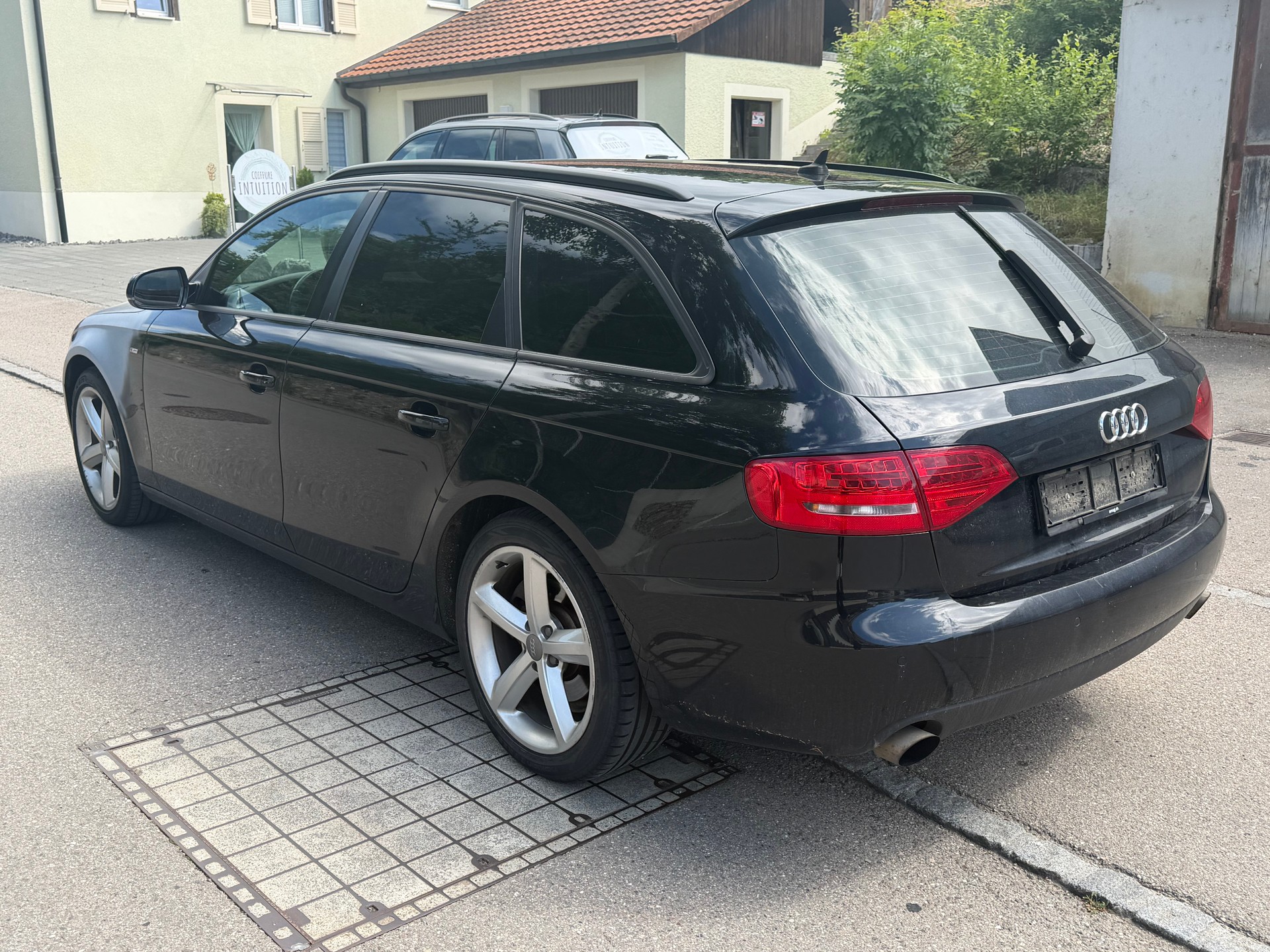 AUDI A4 Avant 2.0 TFSI Style multitronic-image-2