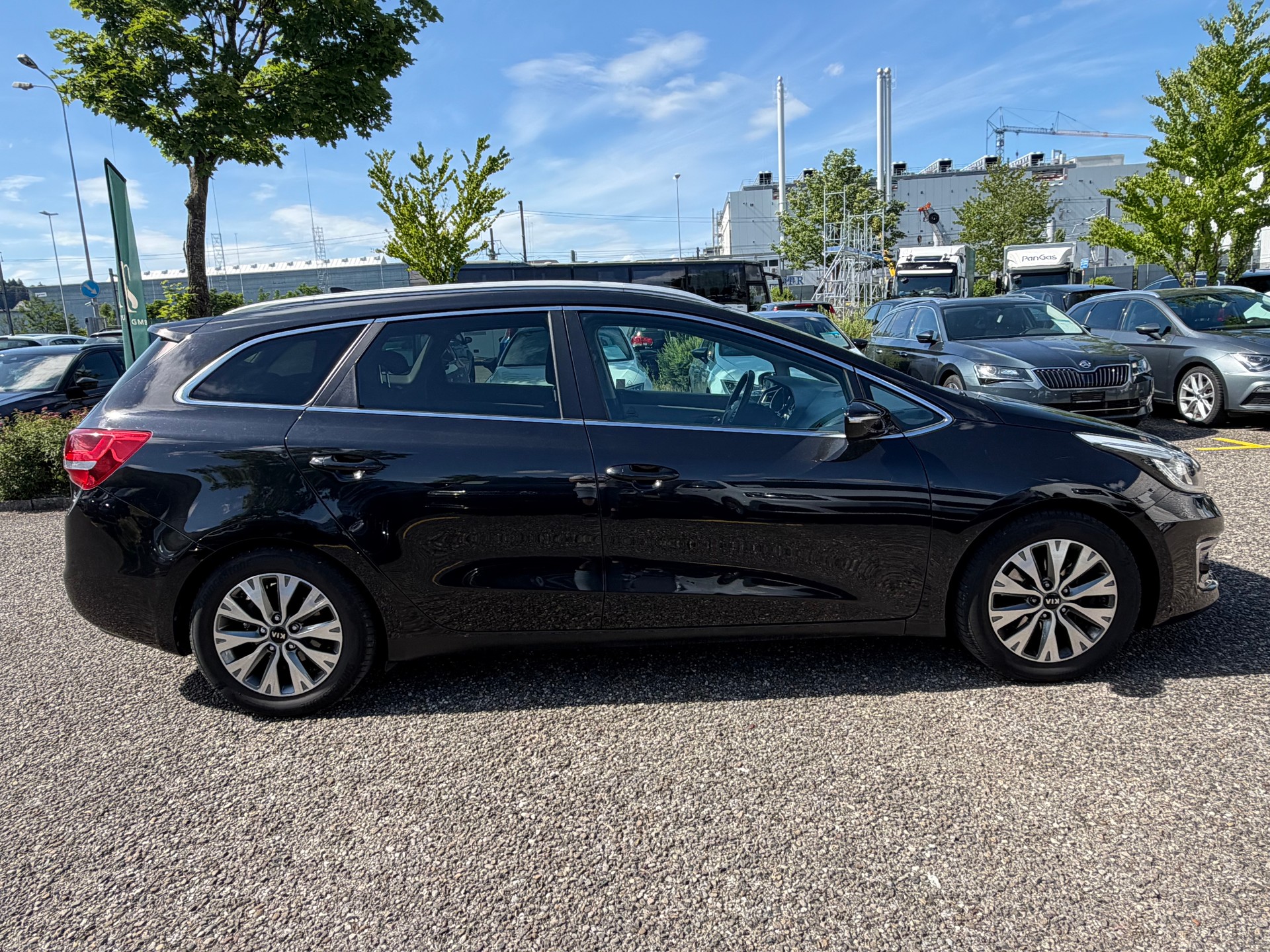 KIA Cee'd Sportswagon 1.6 GDi Style DCT-showroom-element-3