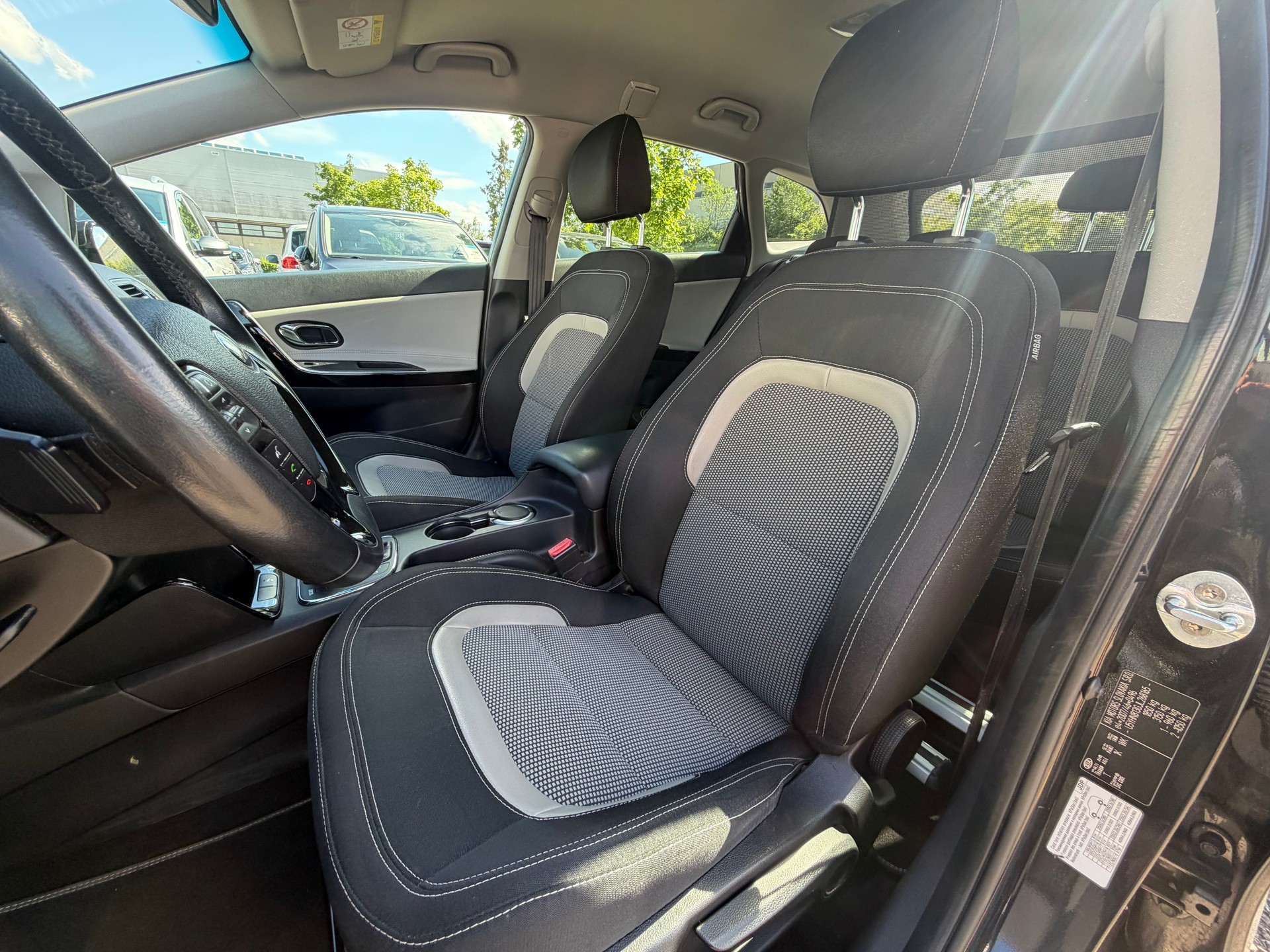 KIA Cee'd Sportswagon 1.6 GDi Style DCT-image-8