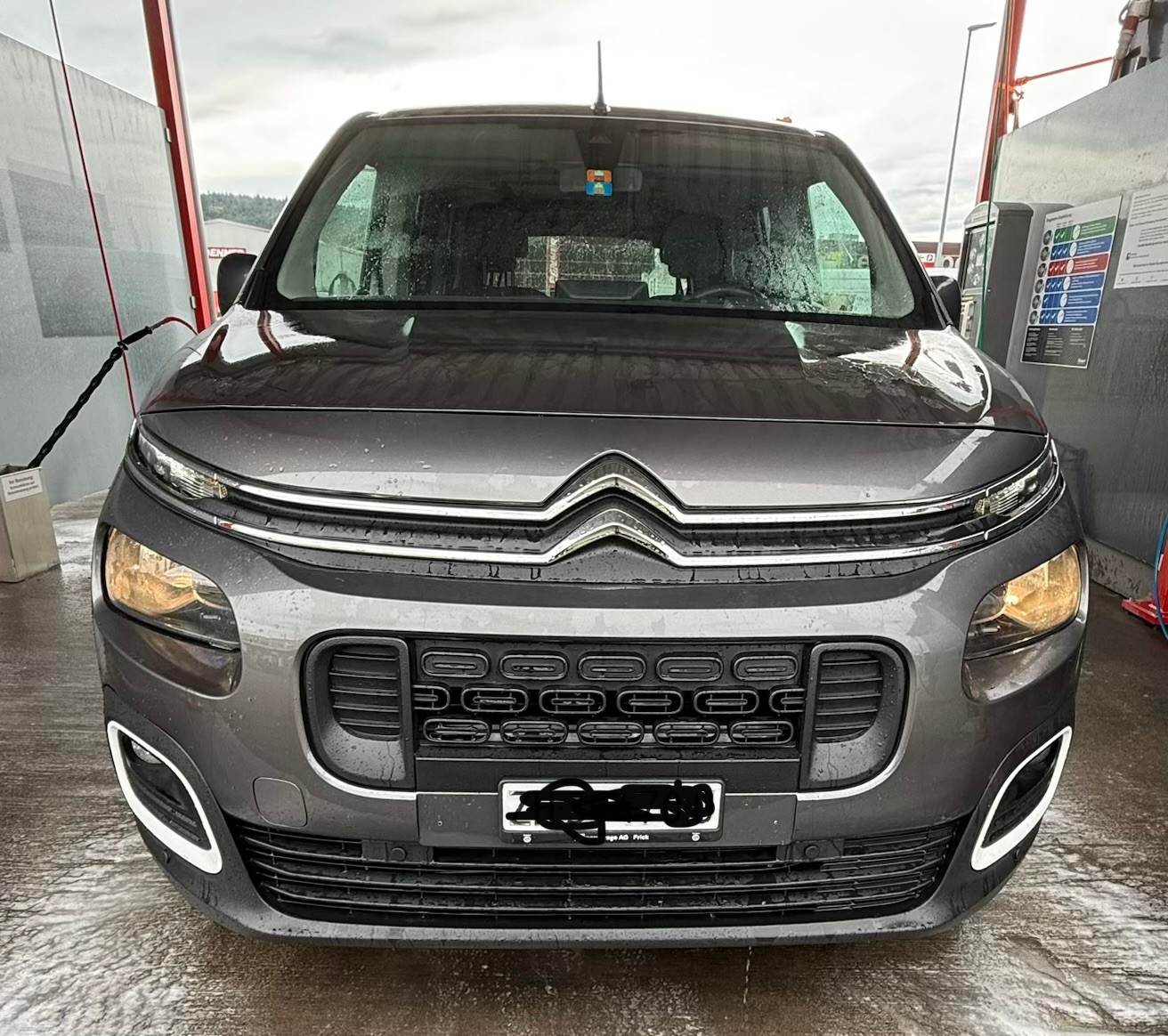 CITROEN Berlingo 1.2i PureTech Feel EAT8