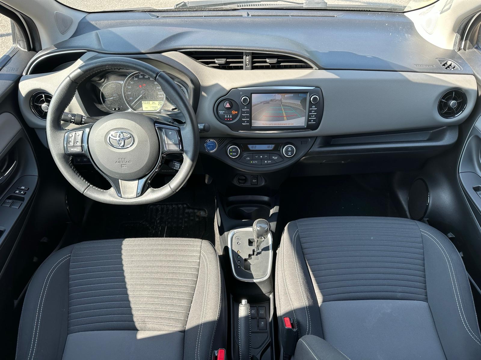 TOYOTA Yaris 1.5 VVT-i Hybrid Trend e-CVT-image-8