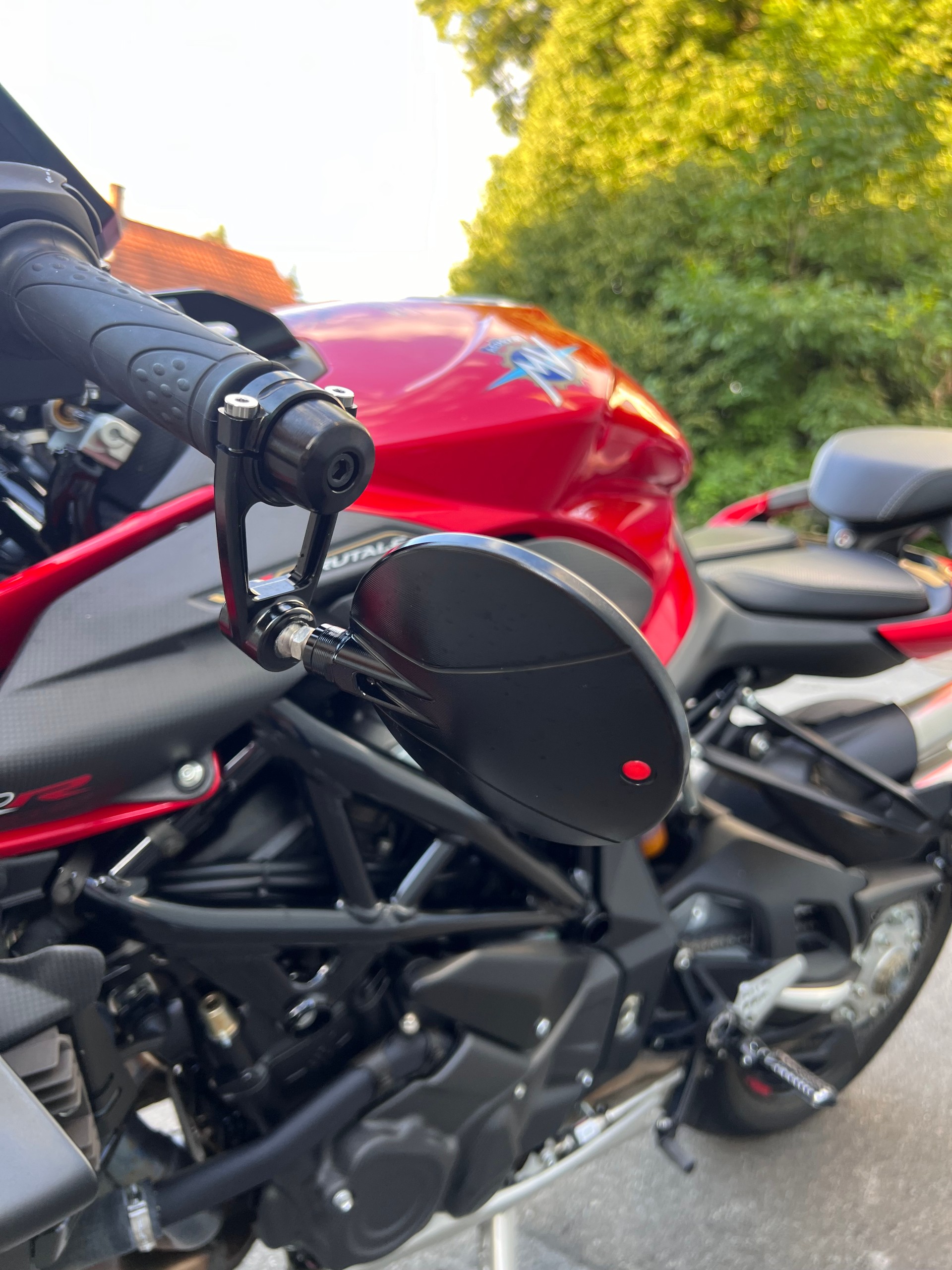 MV AGUSTA B4 Brutale 1000 RR-image-8