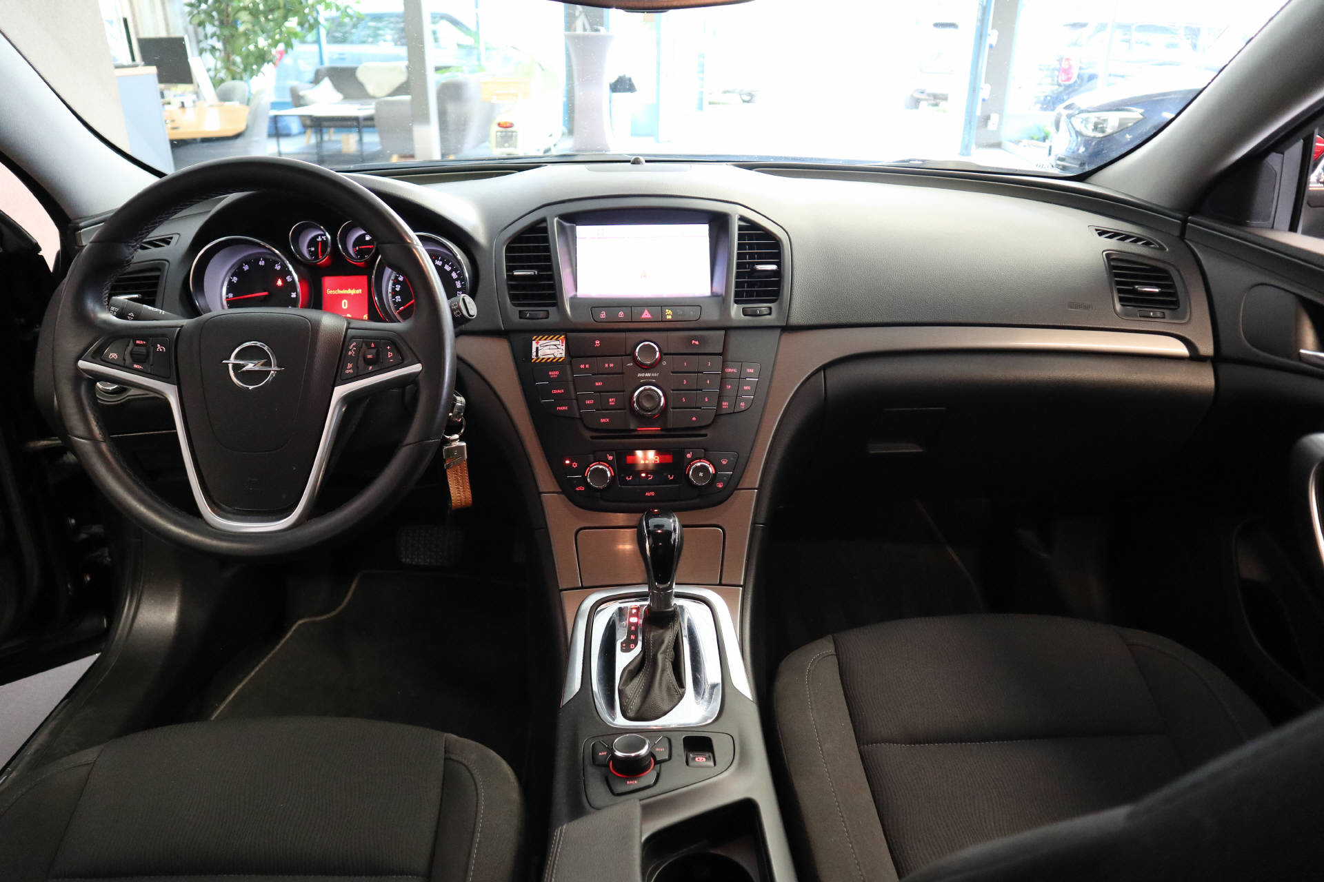 OPEL Insignia Sports Tourer 2.0 T Edition-image-13