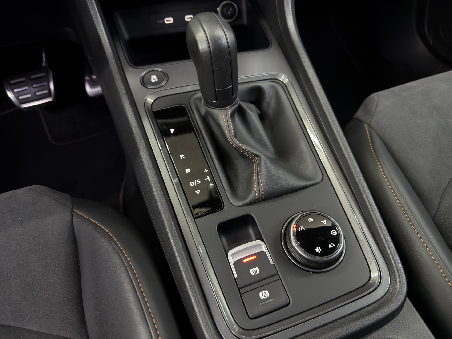 CUPRA Ateca 2.0TSI VZ 4Drive DSG-image-37