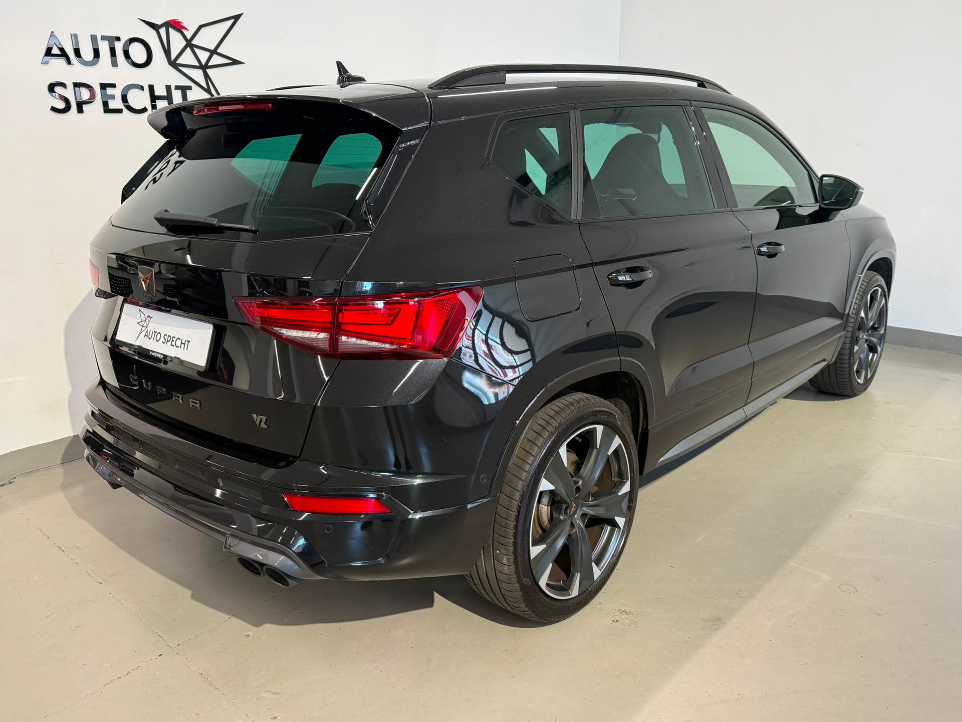CUPRA Ateca 2.0TSI VZ 4Drive DSG-showroom-element-3
