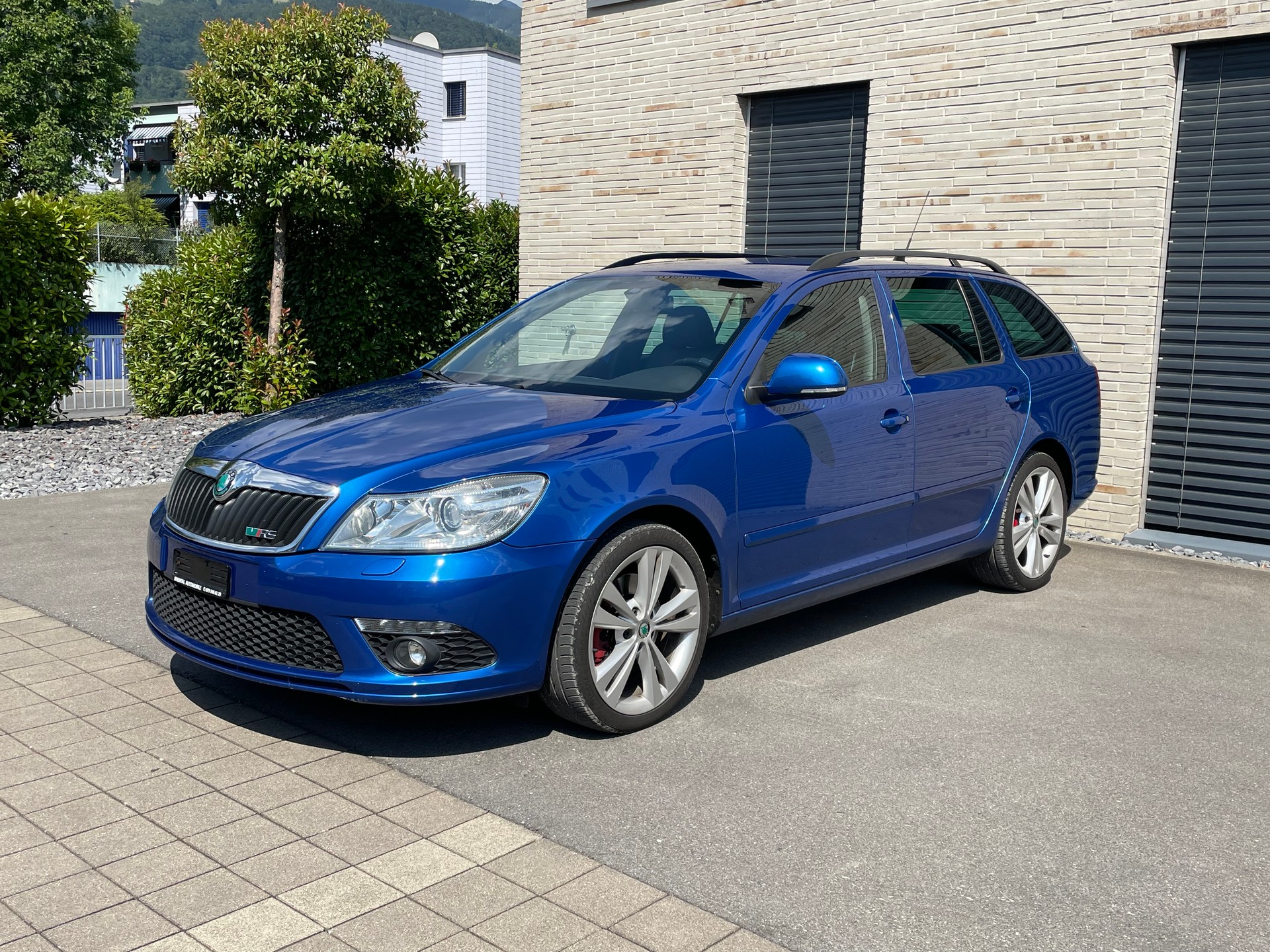 SKODA Octavia Combi 2.0 TDI RS-image-1