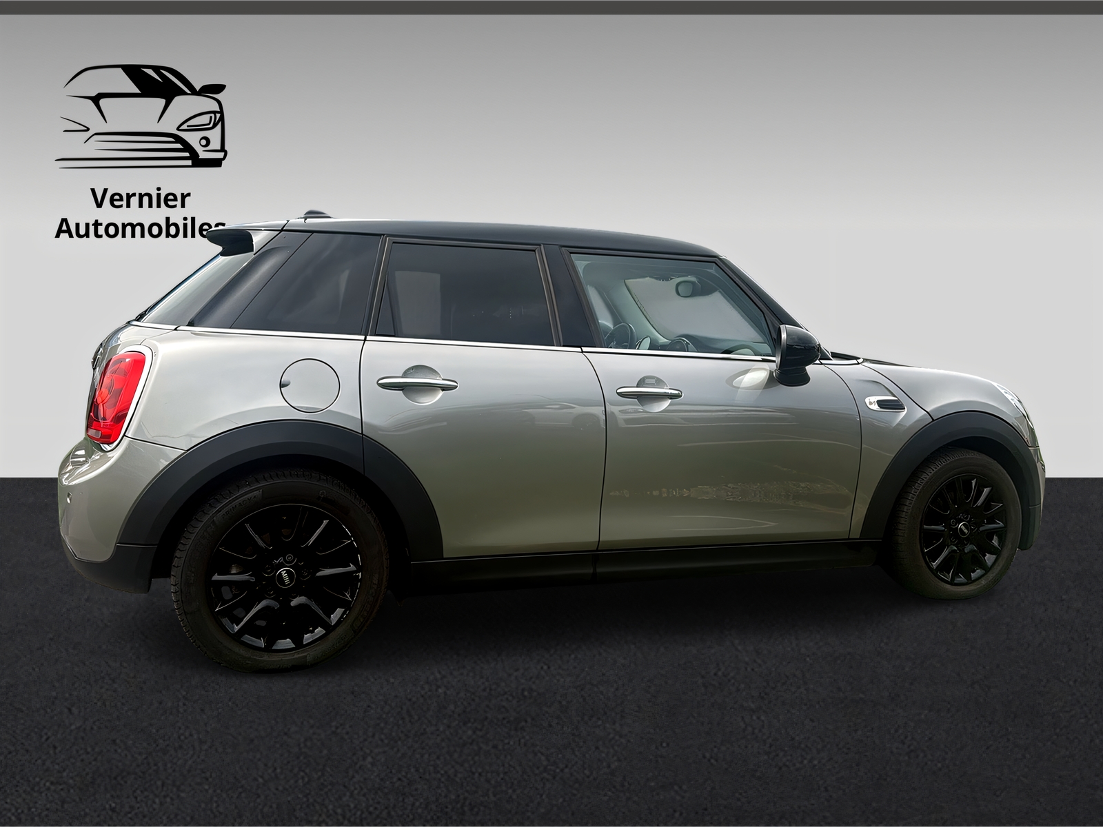 MINI Cooper Steptronic-image-8