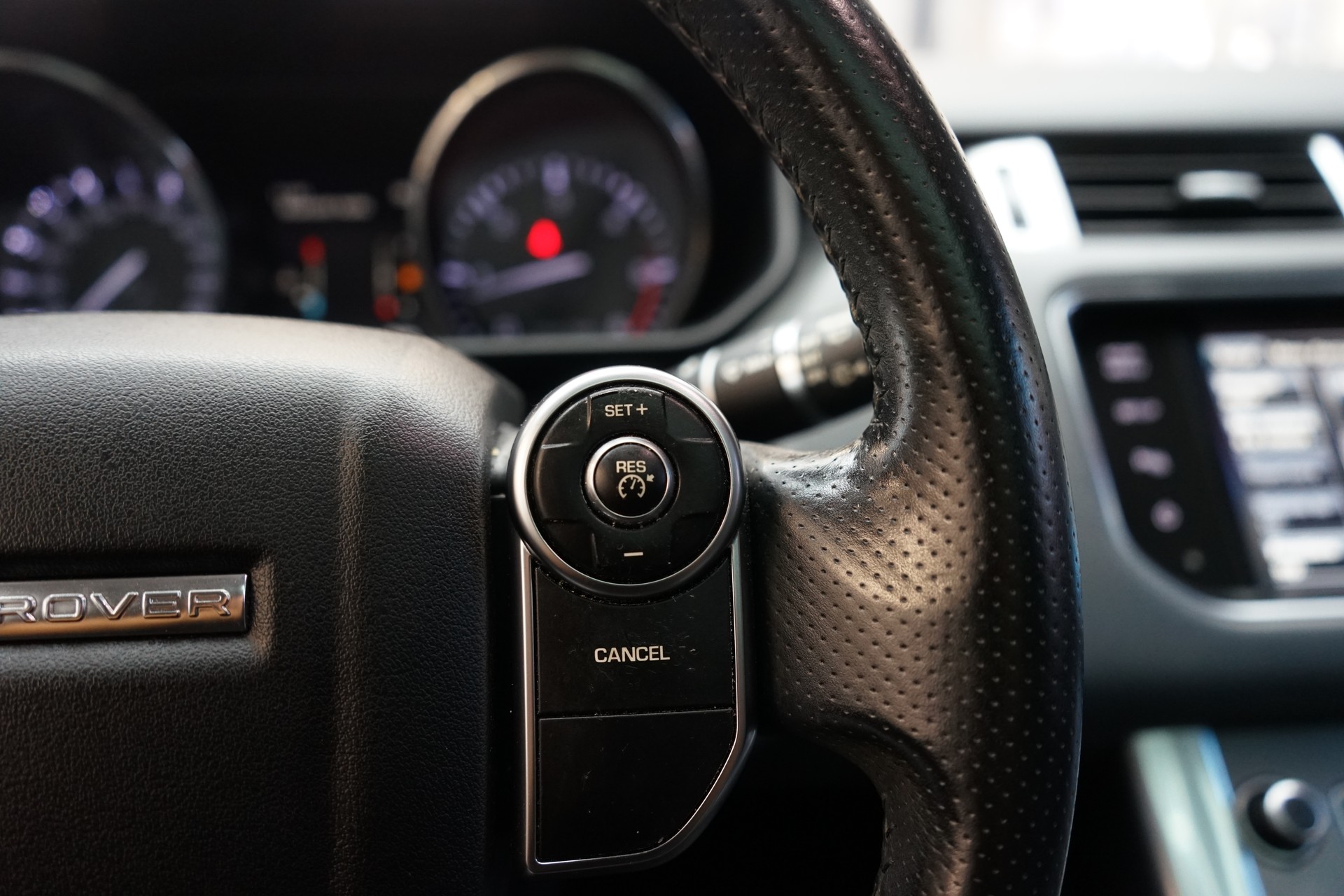 LAND ROVER Range Rover Sport 3.0 SDV6 HSE Automatic-image-8