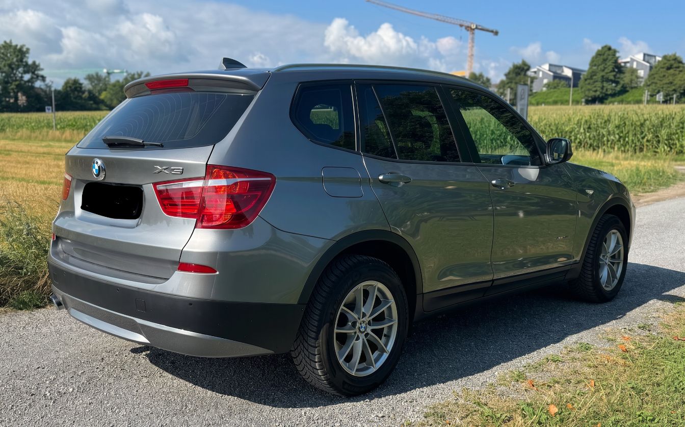 BMW X3 xDrive 20d Steptronic-image-5