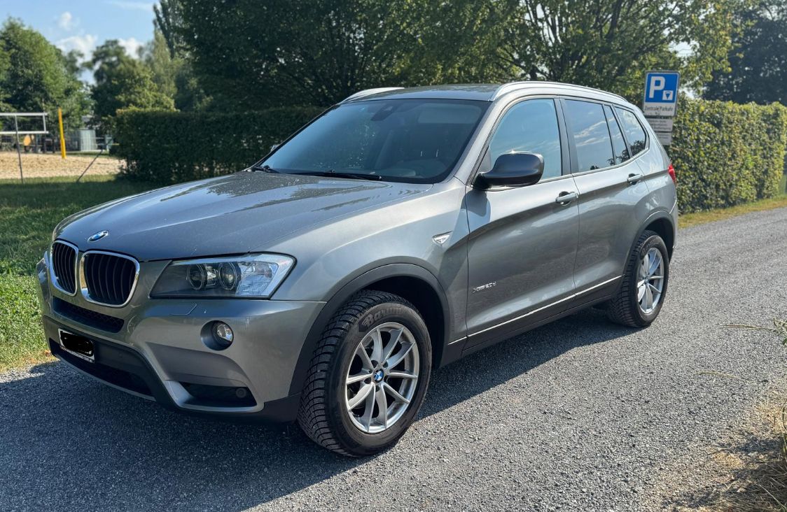 BMW X3 xDrive 20d Steptronic-showroom-element-1