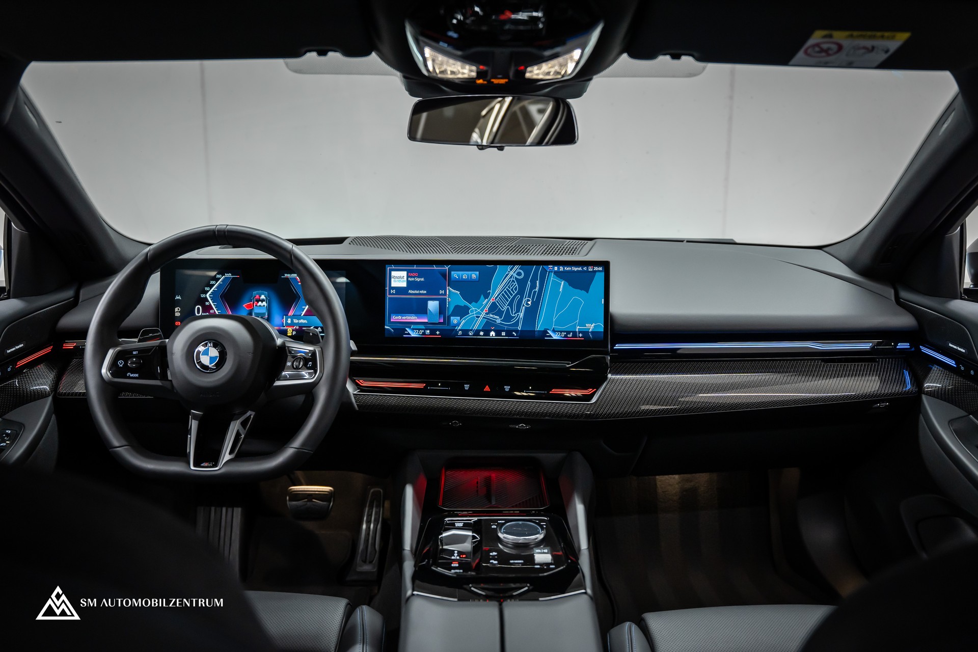 BMW 540d xDrive 48V M Sport / Frozen Grey / Sitzbelüftung / Head Up / 360° / Werksgarantie-image-16