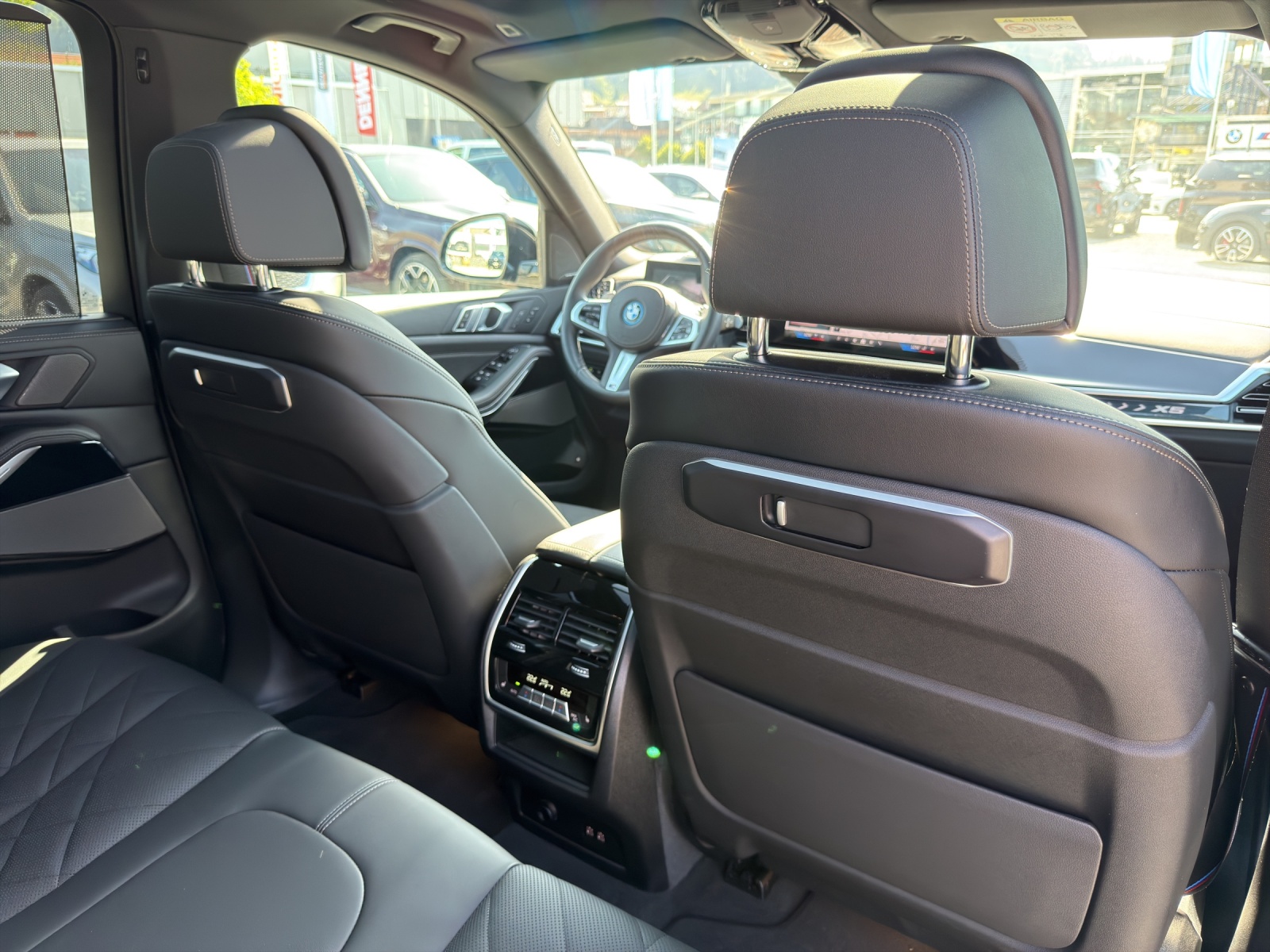 BMW X5 xDrive 50e M Sport Pro Steptronic-image-17
