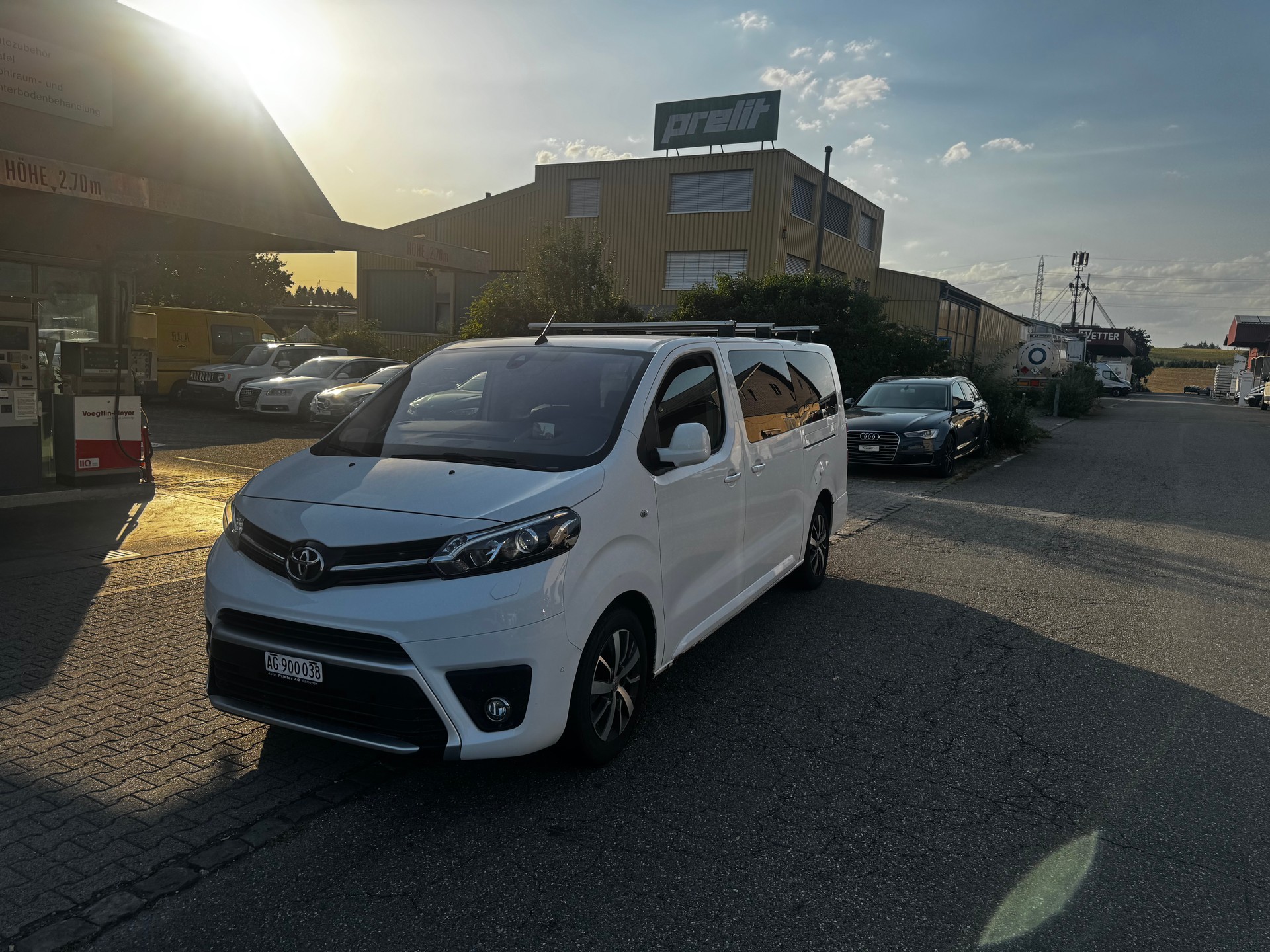 TOYOTA Proace 2.0D Combi L2 Long 4x4 DANGEL