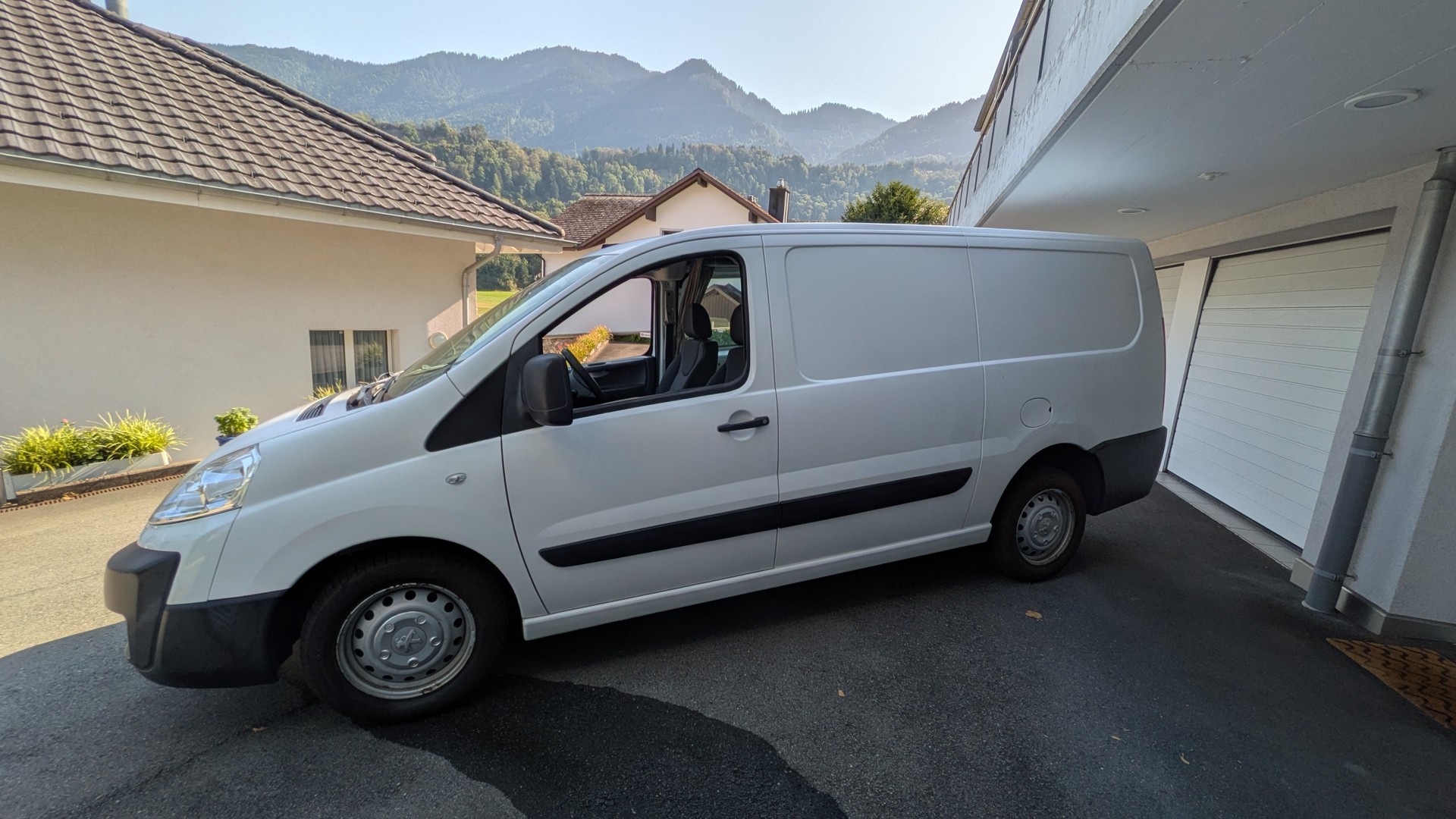 PEUGEOT 2.0 HDI 130 L2H1-image-3