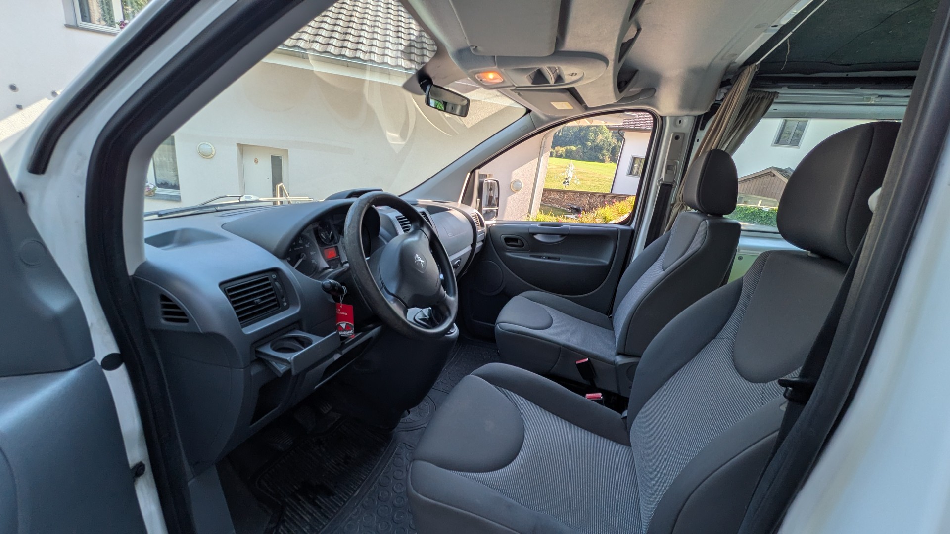 PEUGEOT 2.0 HDI 130 L2H1-image-4