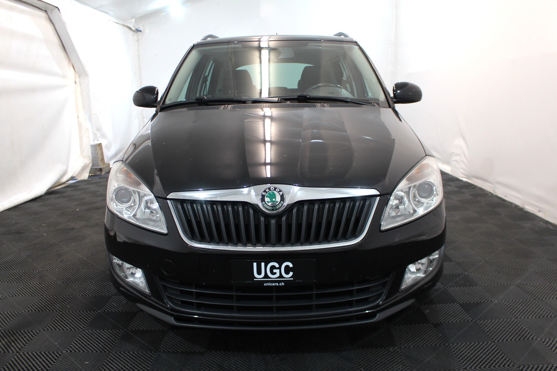 SKODA Fabia Combi 1.2 TSI Classic-showroom-element-1