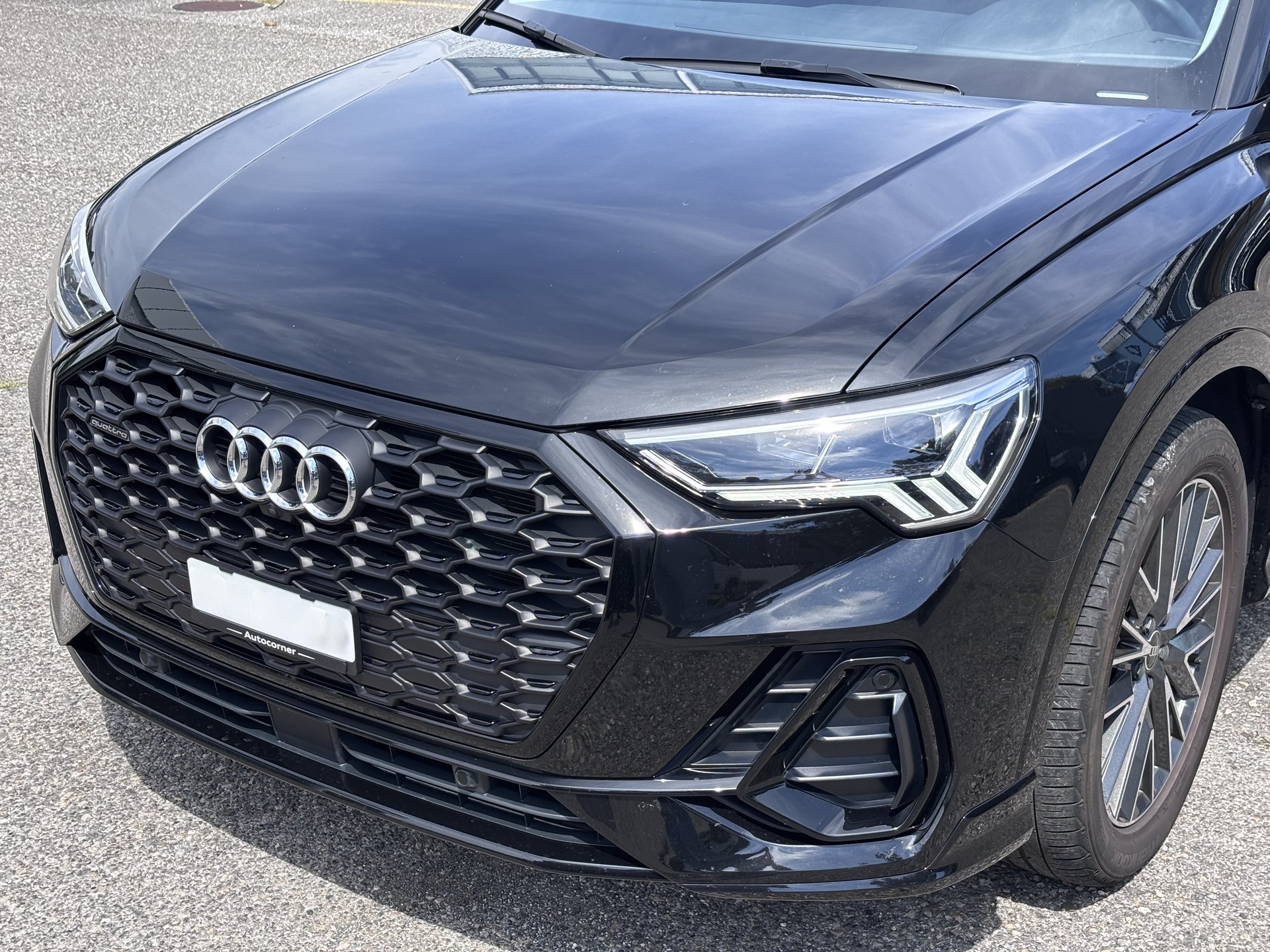 AUDI Q3 Sportback 45 TFSI S line quattro S-tronic-showroom-element-2