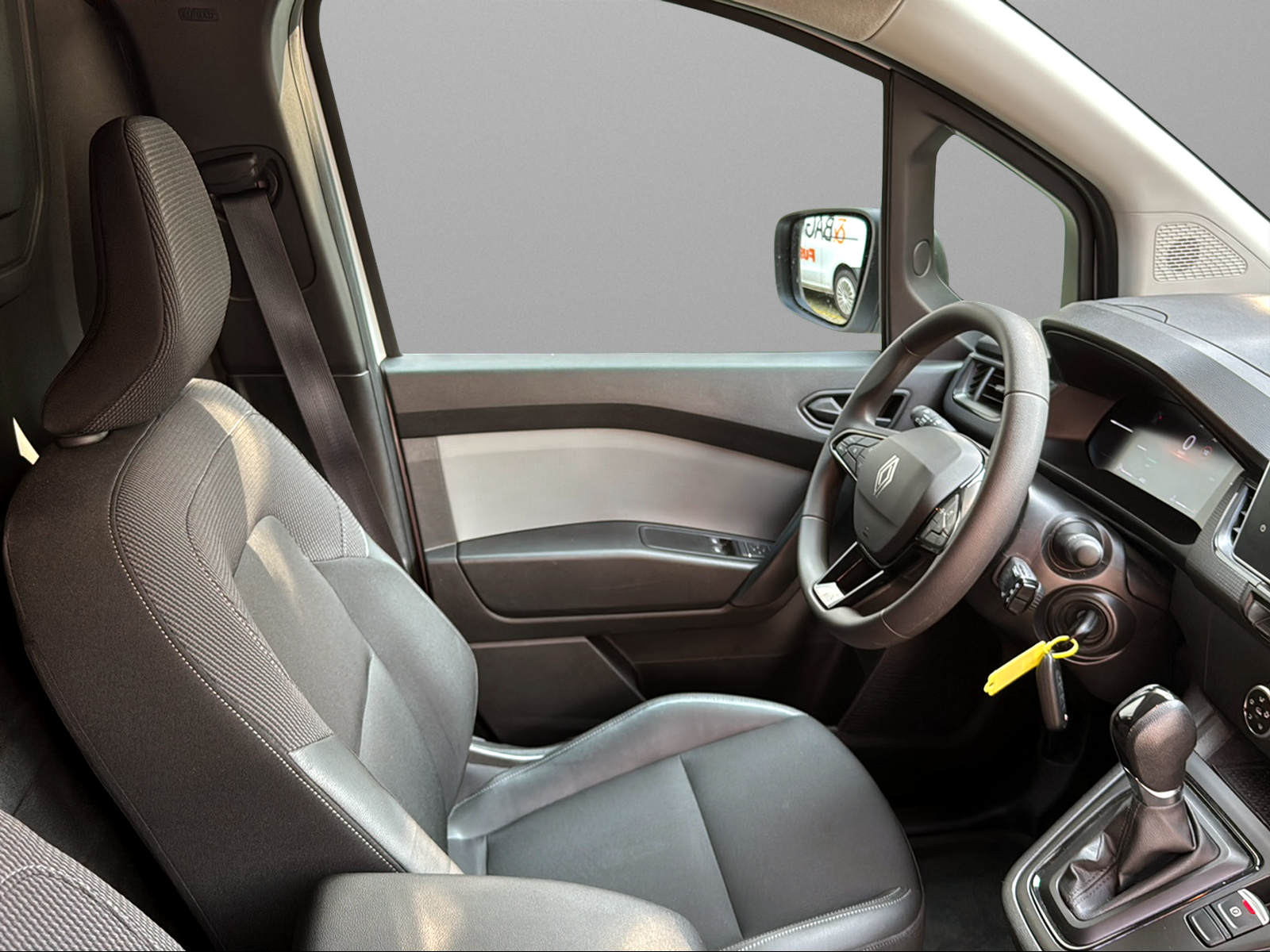 RENAULT Kangoo Van 1.3TCe Standard L2 130 PF Extra EDC-image-9
