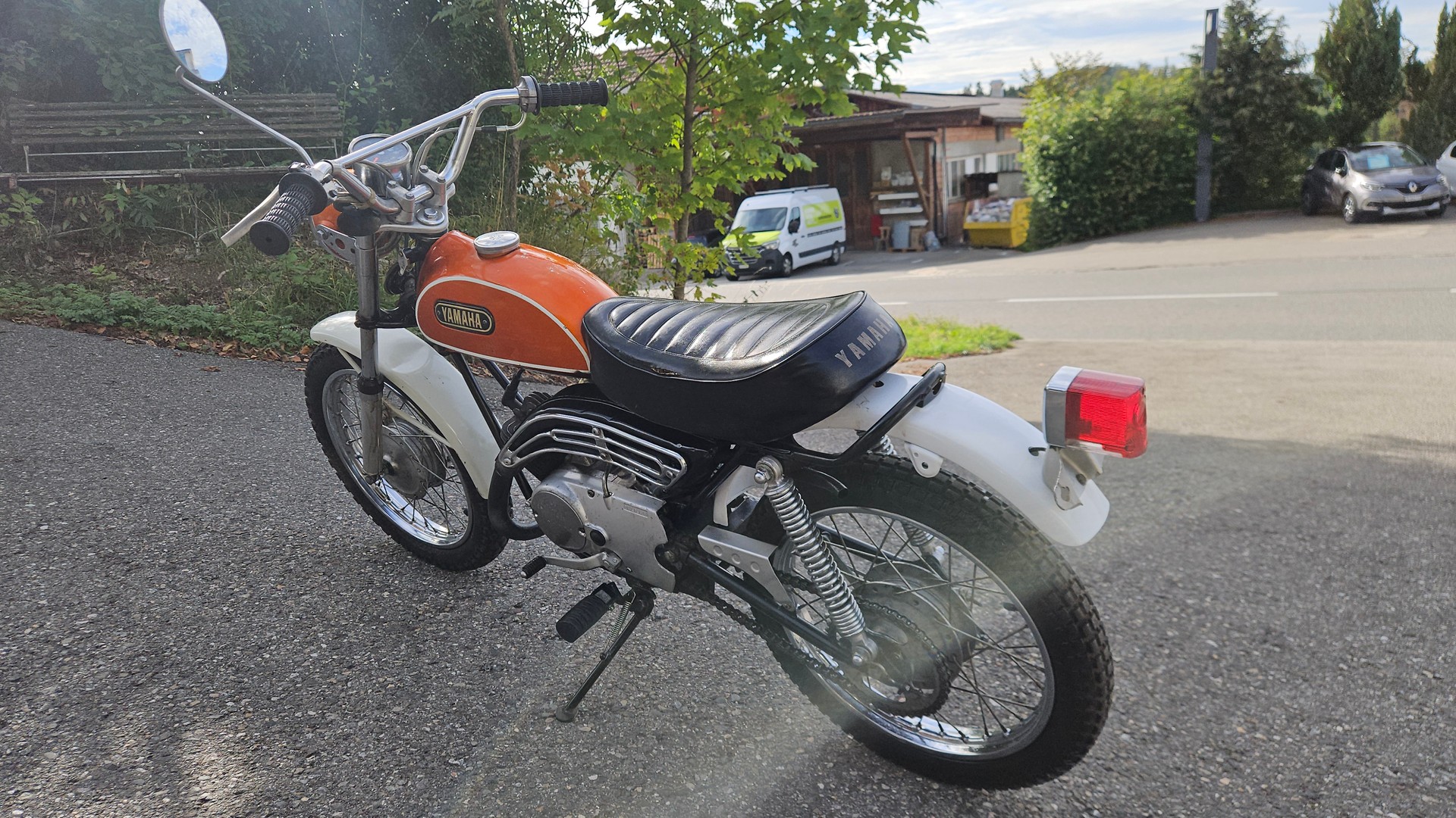 YAMAHA FT1 Mini-Enduro-image-1