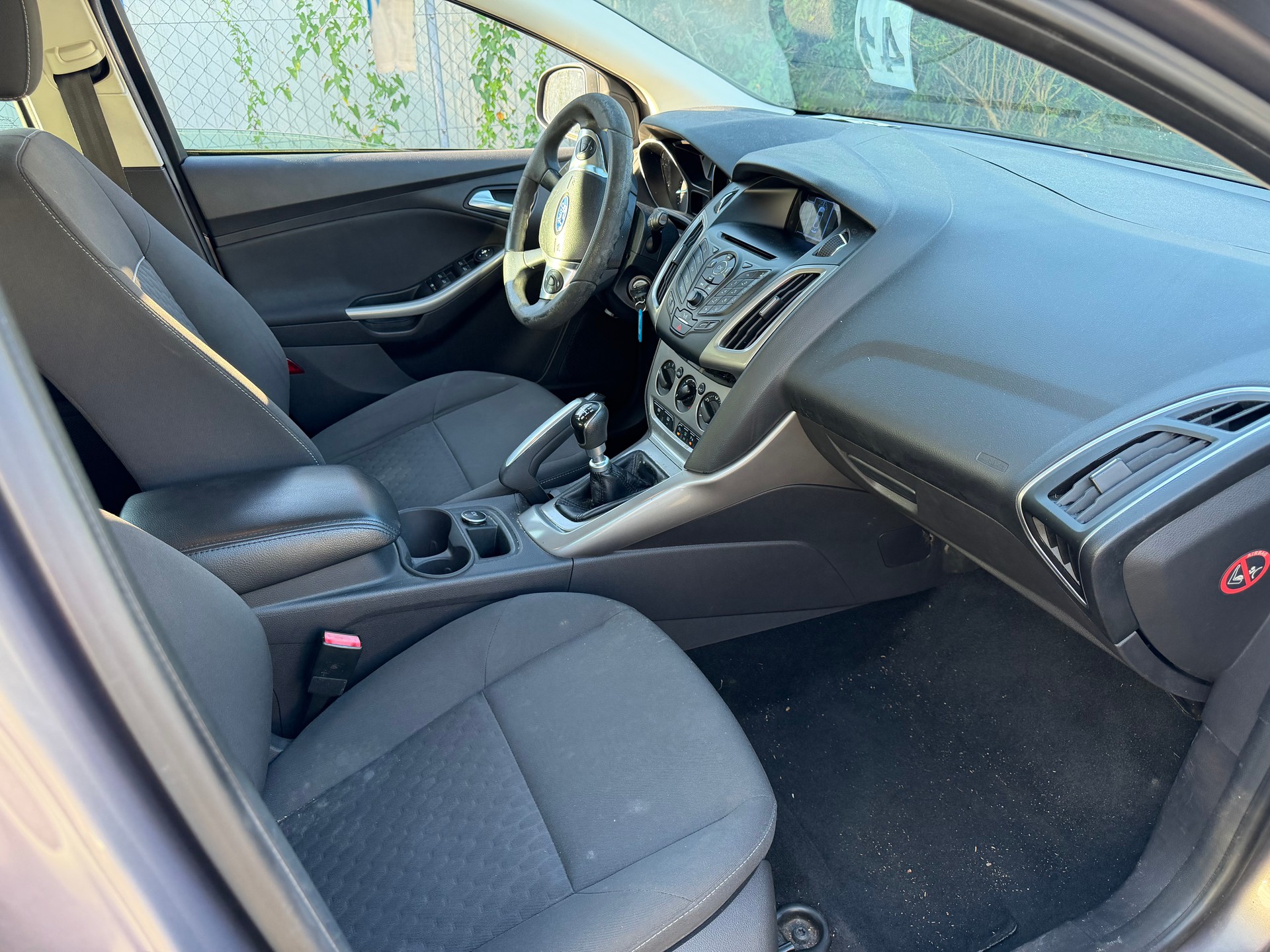 FORD Focus 1.0 SCTi Carving-image-6