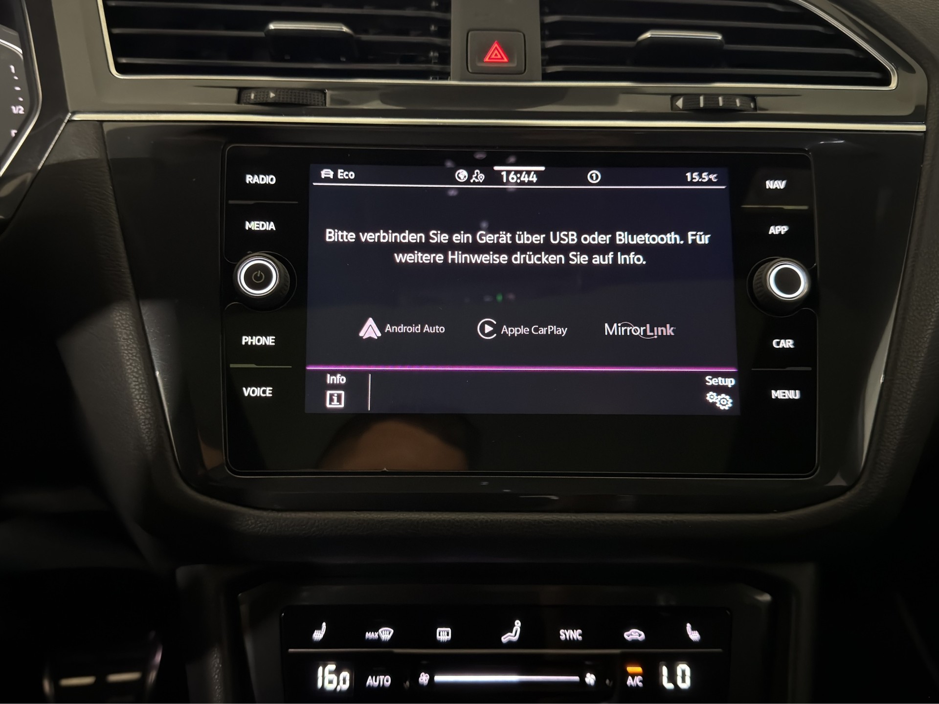 VW Tiguan Allspace 2.0TSI R-Line 4Motion DSG-image-21