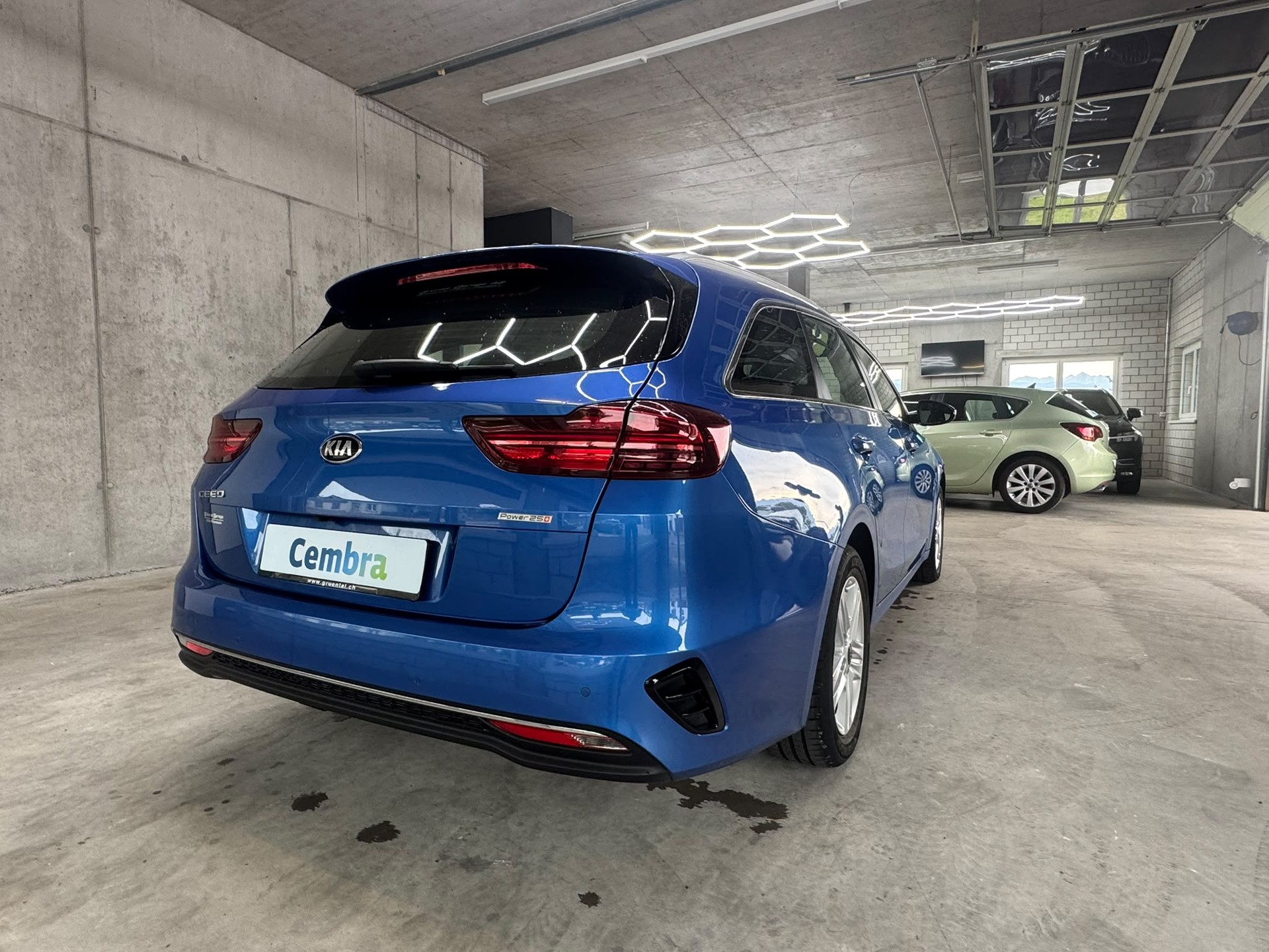 KIA Ceed Sportswagon 1.4 T-GDi Power 25 DCT-showroom-element-3