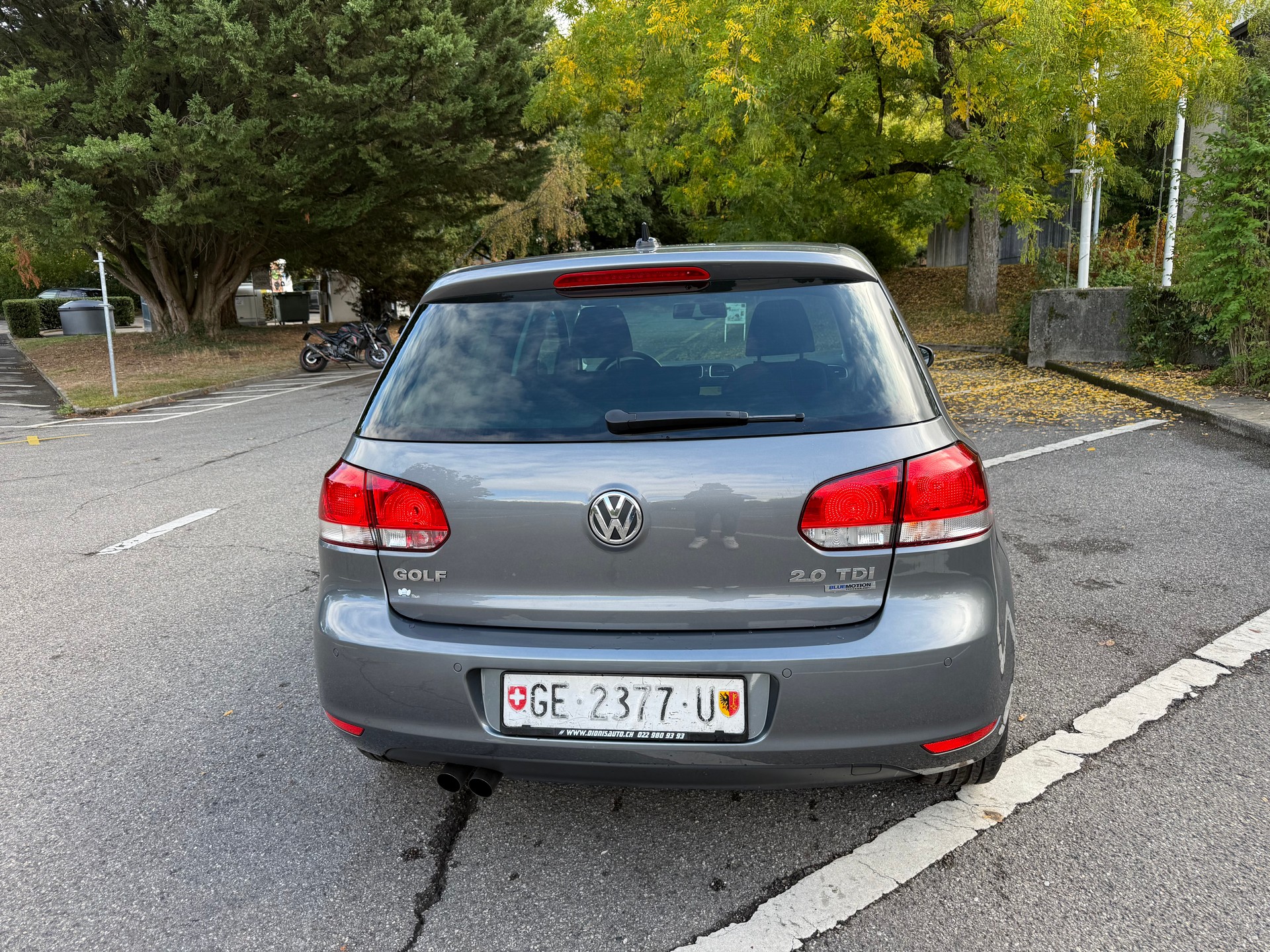 VW Golf 2.0 TDI BlueMotion Technology Team-image-7
