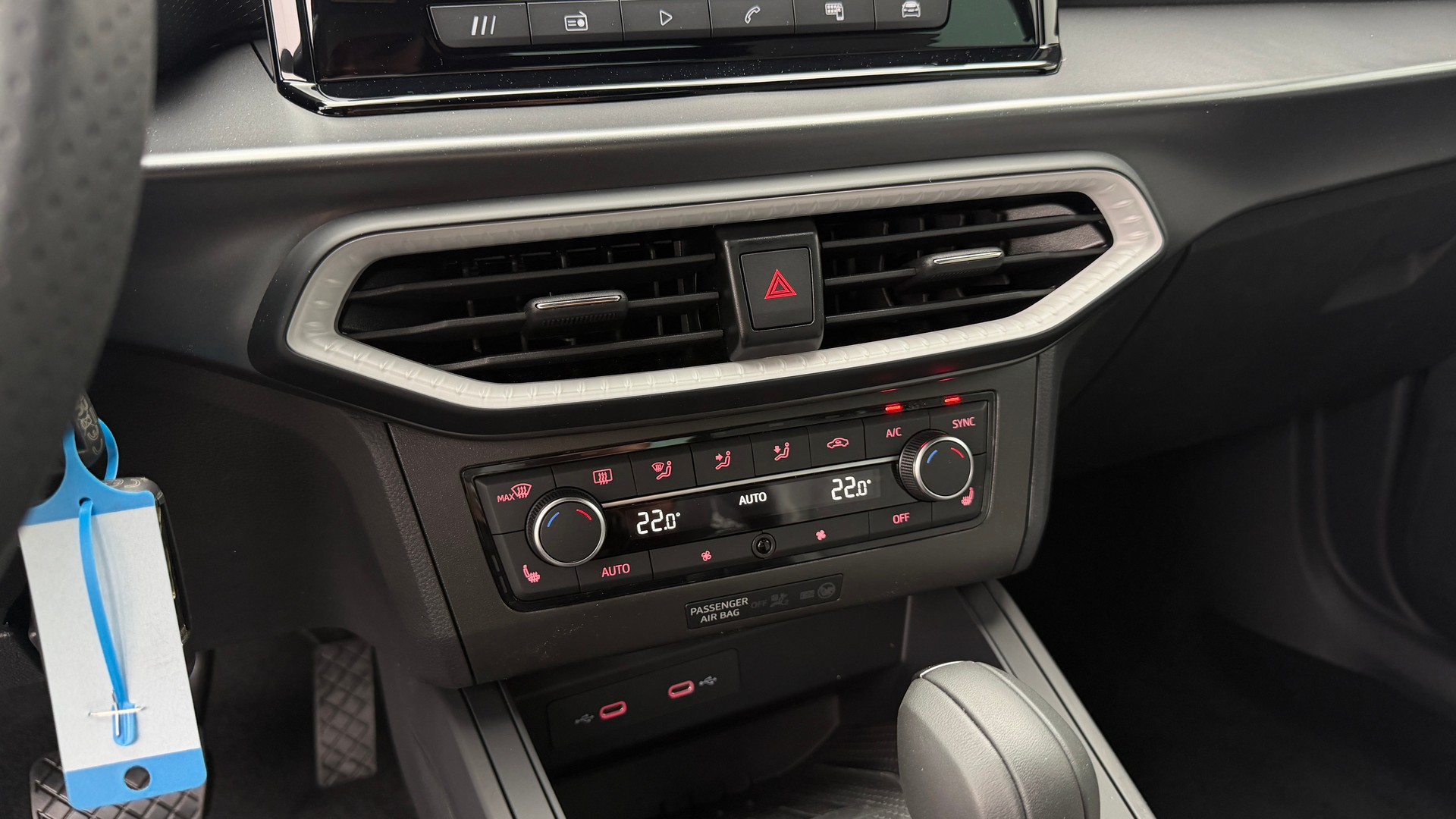 SEAT Ibiza 1.0 EcoTSI FR DSG/ Sportsitze! / Seat Neuwagen Garantie 10Jahre 200000km! / Aktion: Gratis Alu-Winterradsatz inklusive!-image-18