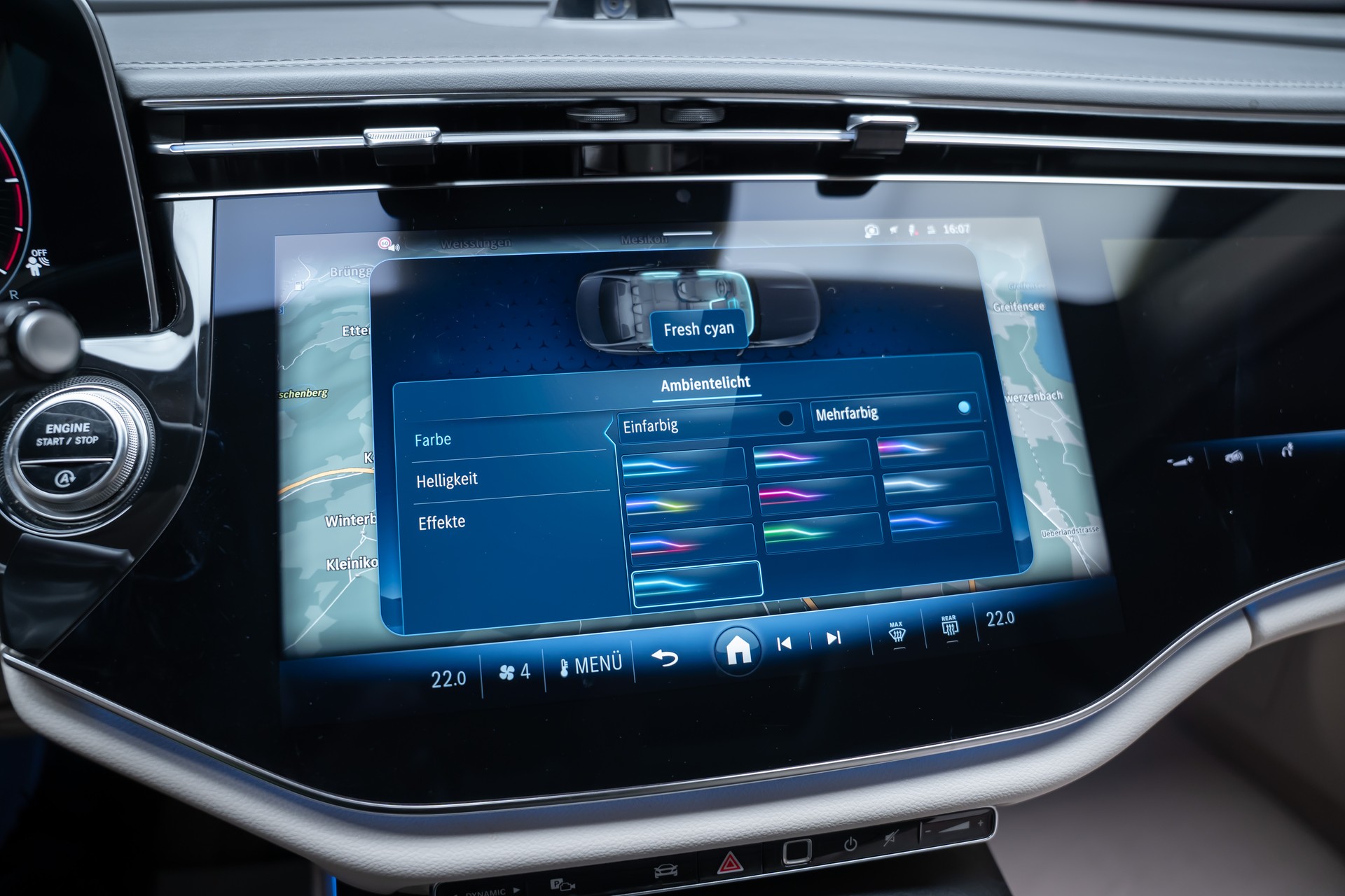 MERCEDES-BENZ E 220 d Avantgarde Limousine / Panorama-Glasdach / Hyperscreen / 360°Kamera-image-34