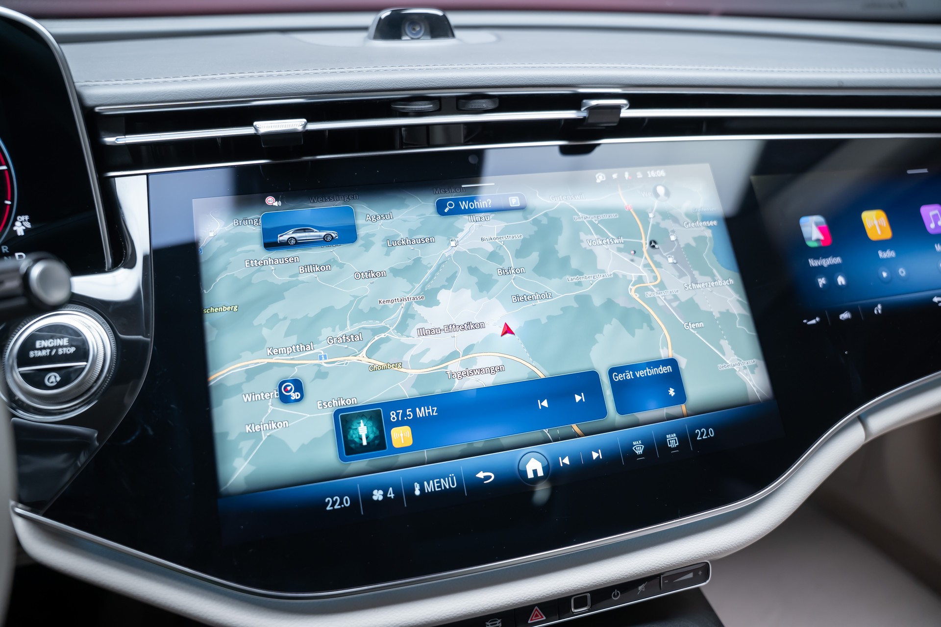 MERCEDES-BENZ E 220 d Avantgarde Limousine / Panorama-Glasdach / Hyperscreen / 360°Kamera-image-30