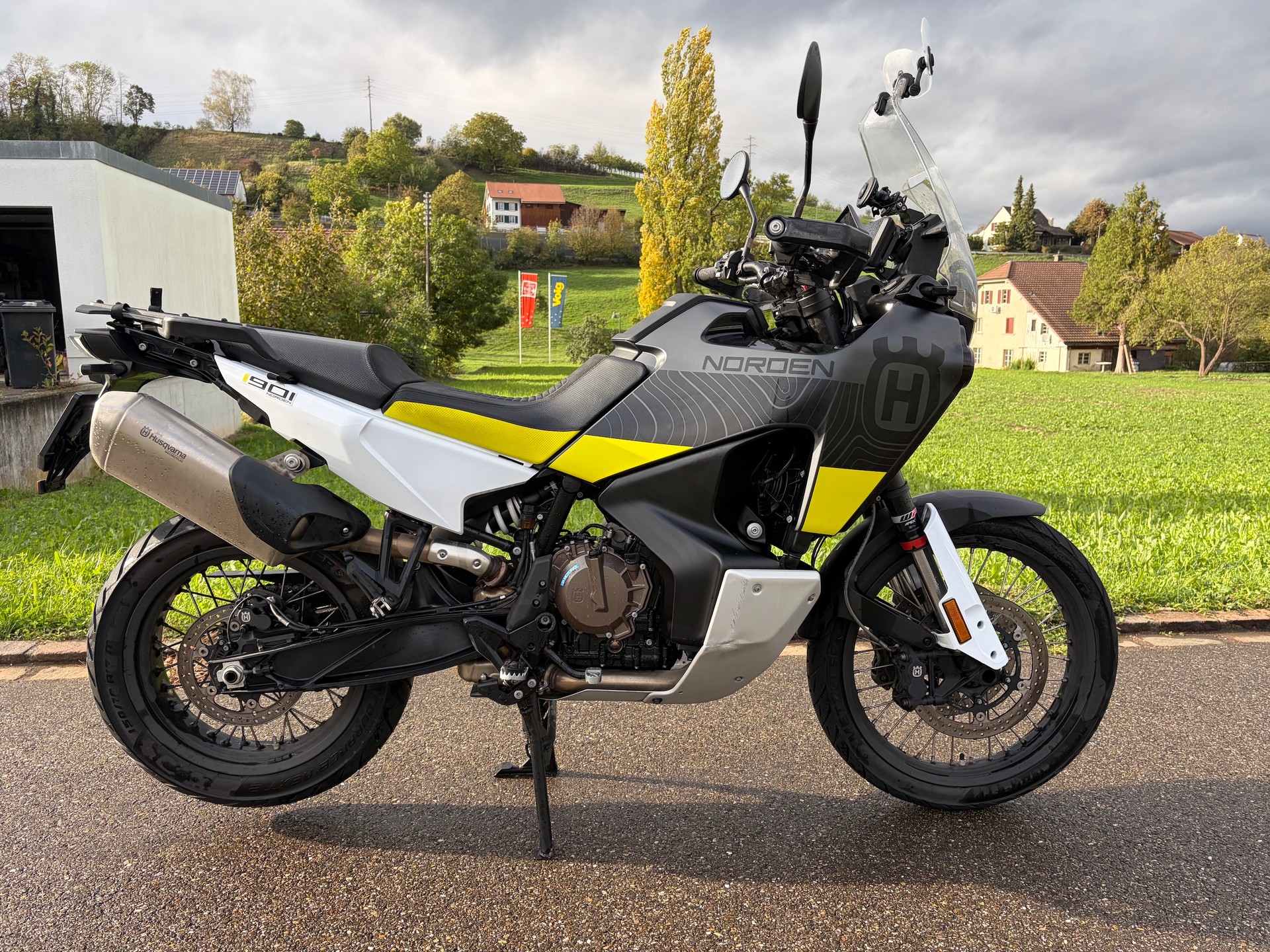 HUSQVARNA Norden 901-image-0