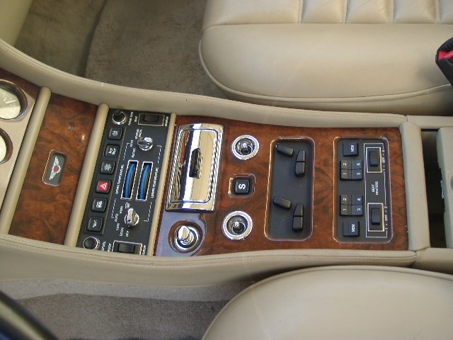 BENTLEY Turbo R-image-9
