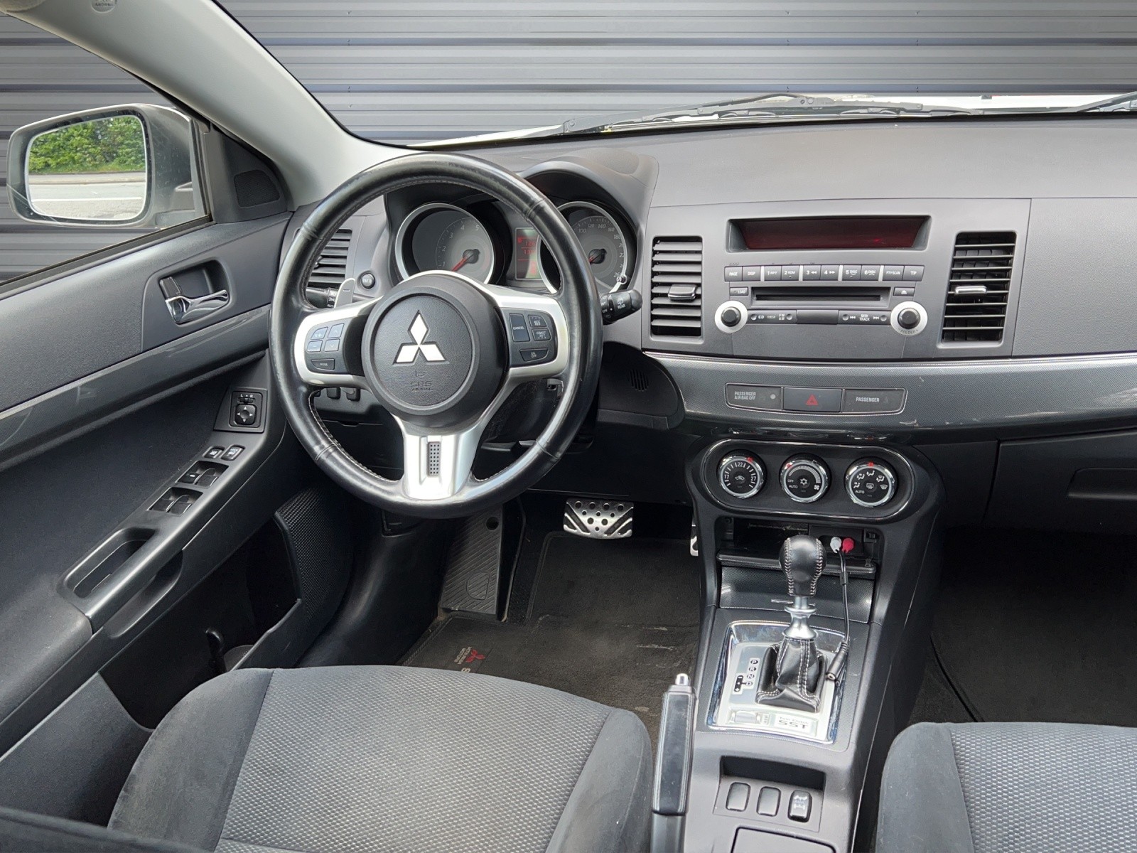 MITSUBISHI Lancer Sportback 2.0 Ralliart S 4WD TC-SST-image-9