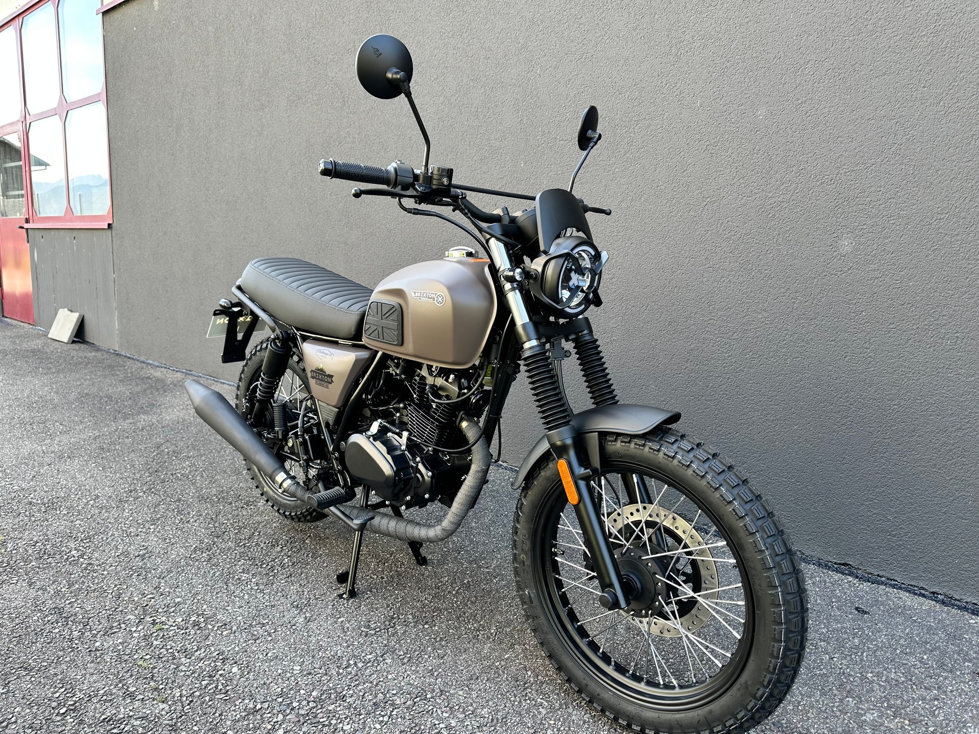 BRIXTON Felsberg 125 CBS-image-0