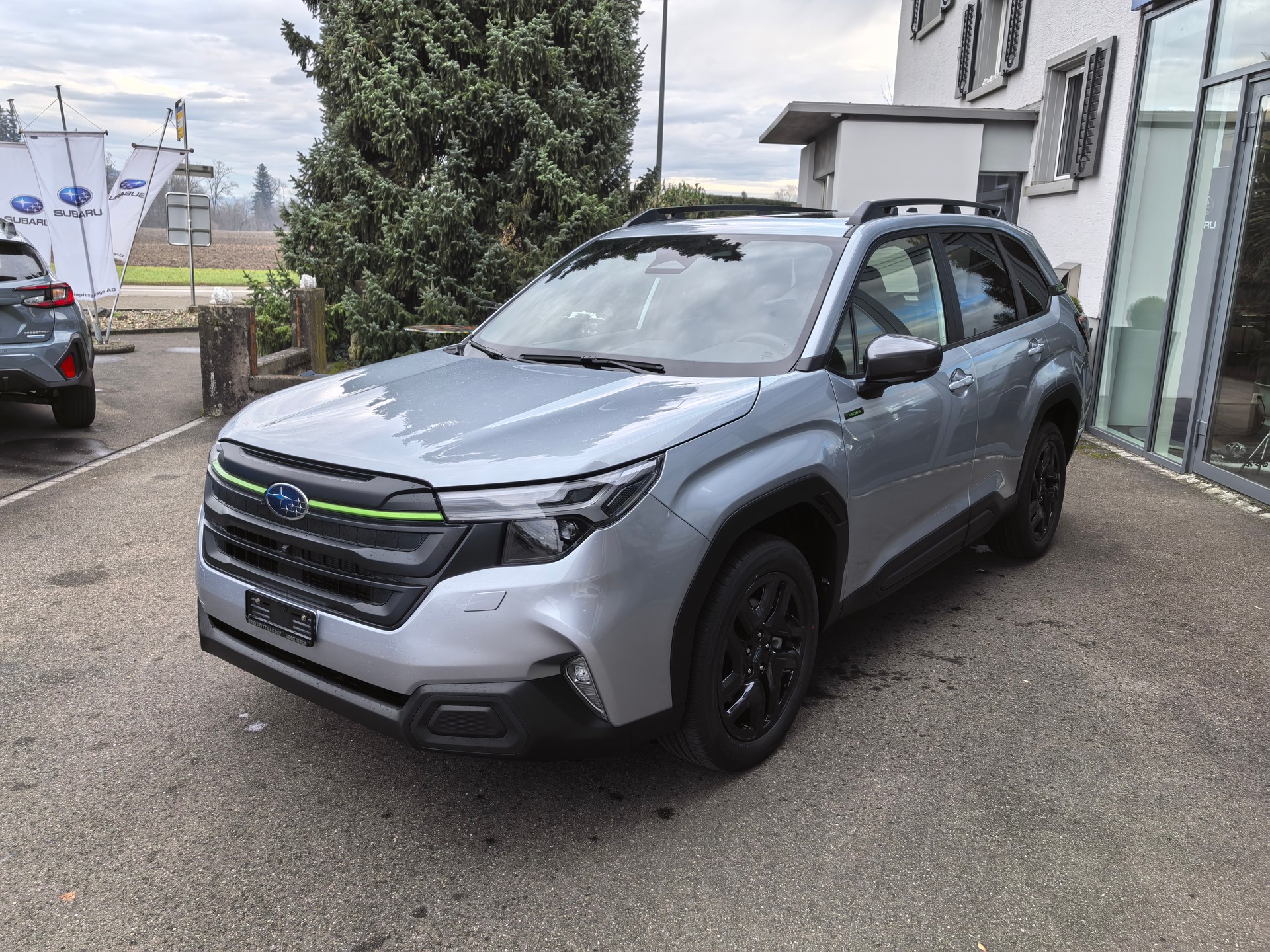 SUBARU Forester 2.0i e-Boxer Sport Lineartronic-image-2