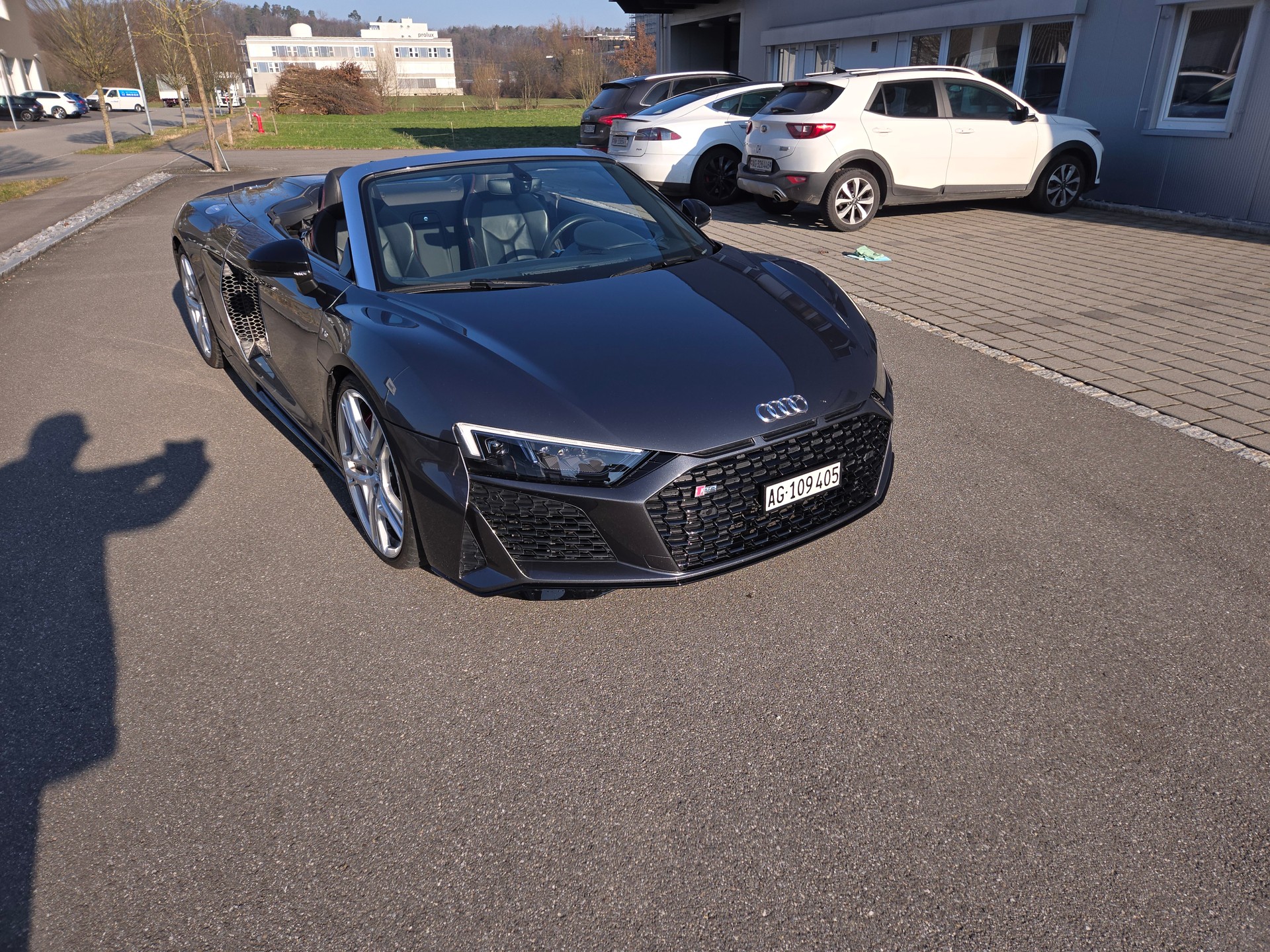 AUDI R8 Spyder performance S-Tronic-image-13