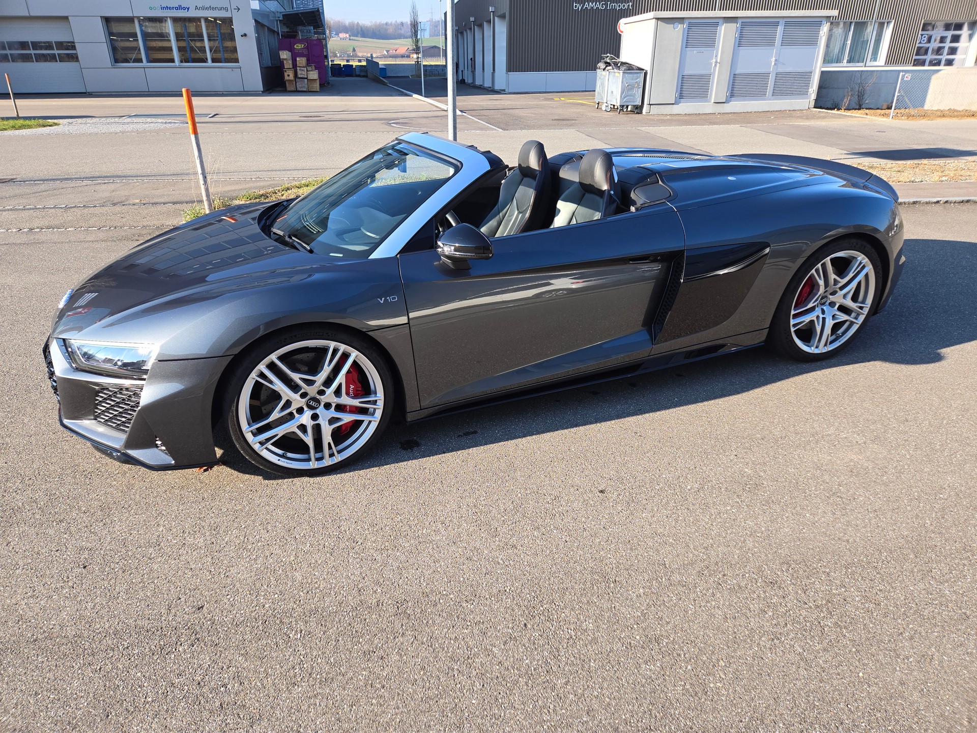 AUDI R8 Spyder performance S-Tronic-image-7