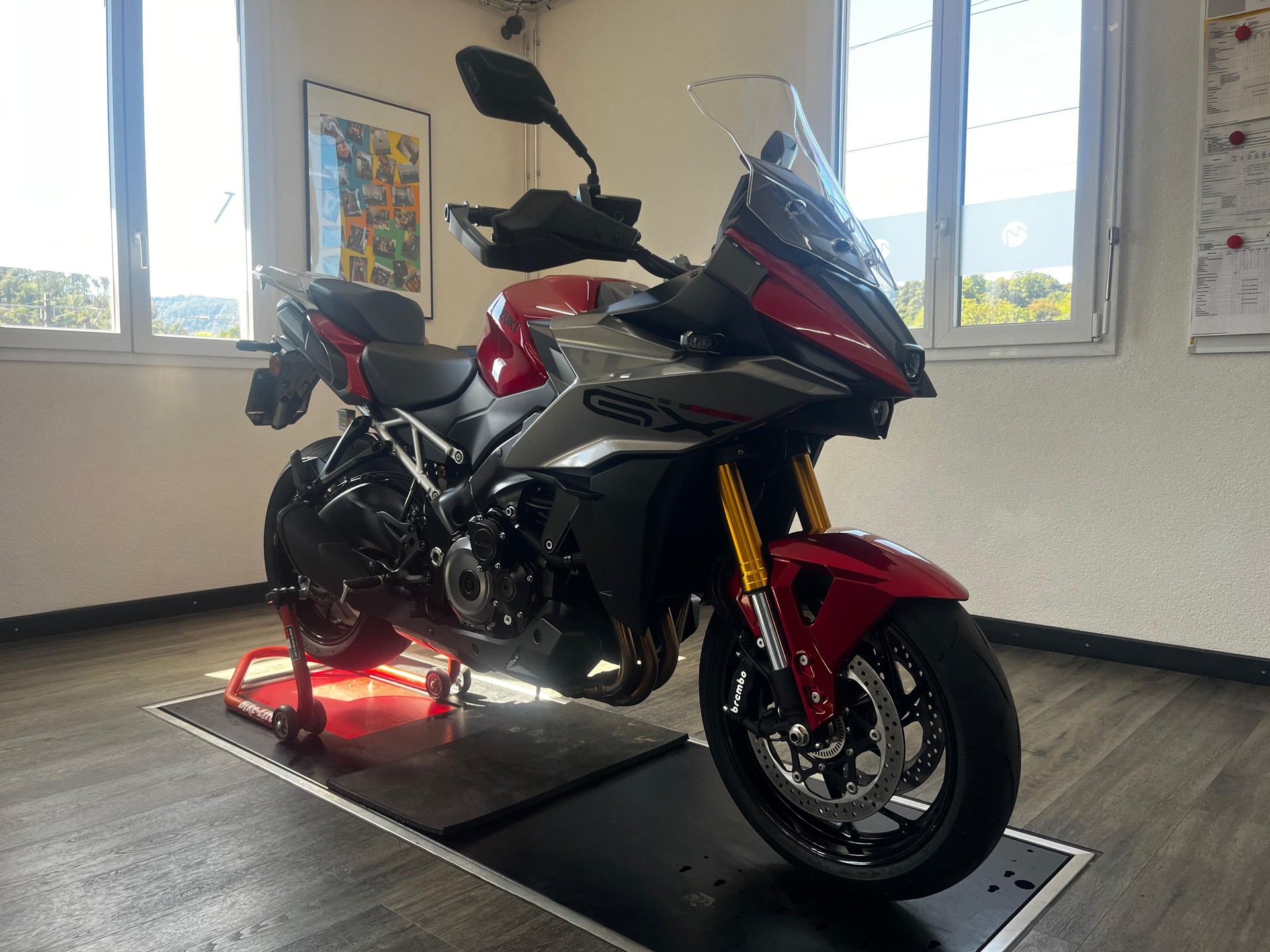 SUZUKI GSX-S 1000 GX-image-1