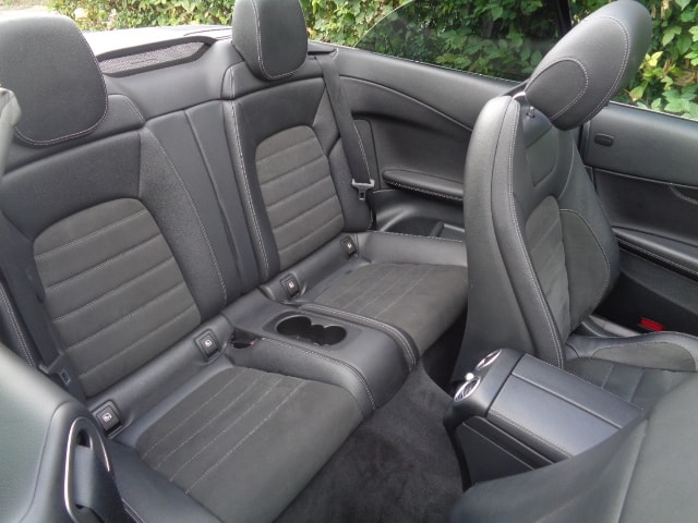MERCEDES-BENZ C 200 AMG Line Cabriolet 9G-Tronic-image-5