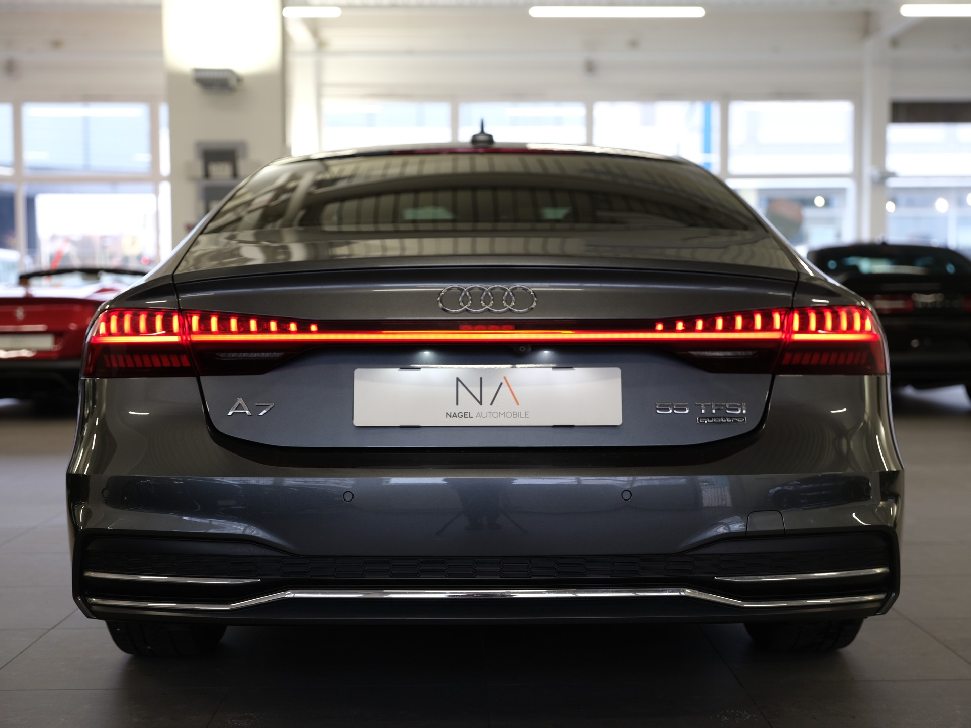 AUDI A7 Sportback 55 TFSI quattro S-tronic *Premiumpaket* *Parkassistent* *Assistenzpakete Tour/Stadt*-image-5