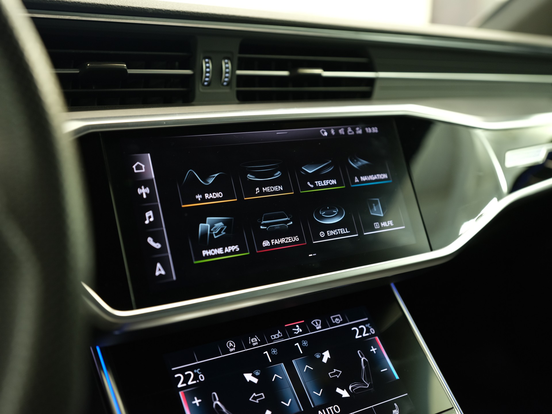 AUDI A7 Sportback 55 TFSI quattro S-tronic *Premiumpaket* *Parkassistent* *Assistenzpakete Tour/Stadt*-image-19