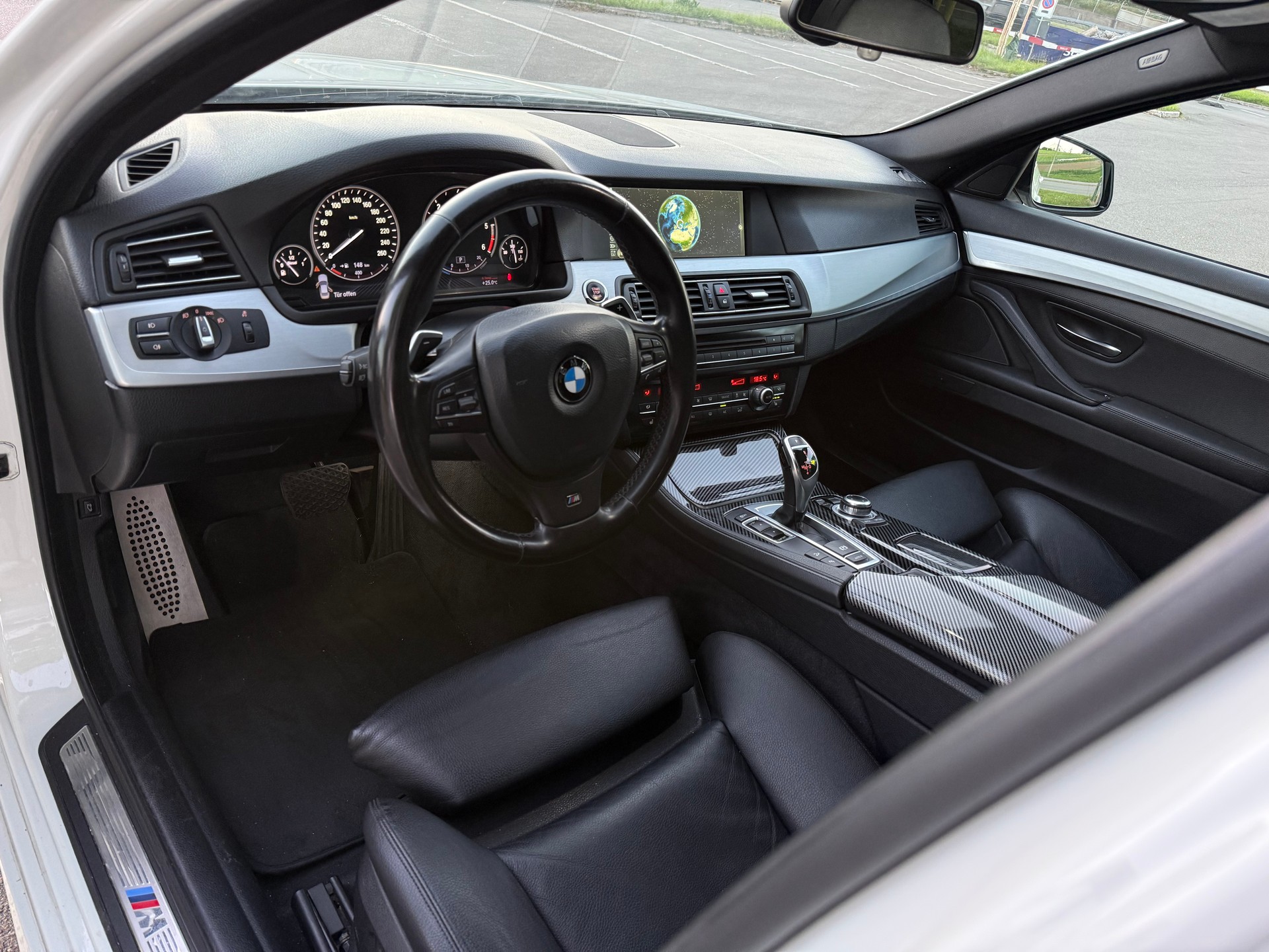 BMW 525d xDrive Steptronic M-Sportpaket-image-13
