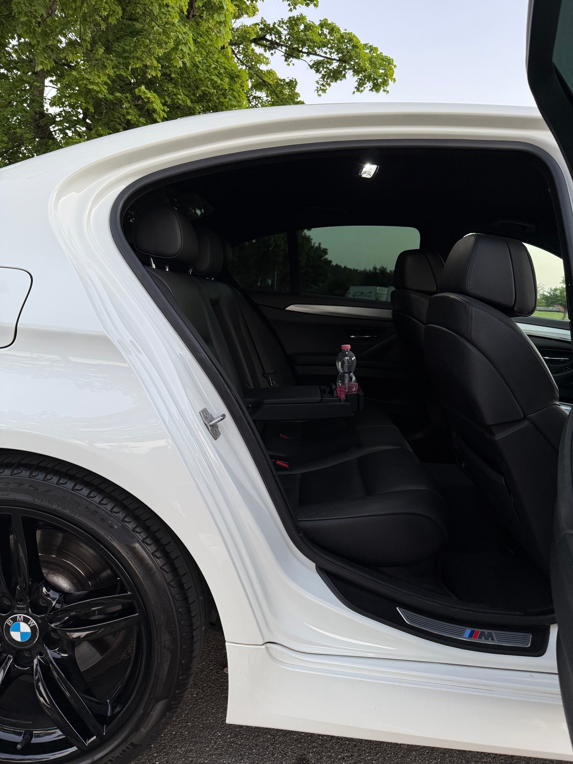 BMW 525d xDrive Steptronic M-Sportpaket-image-15