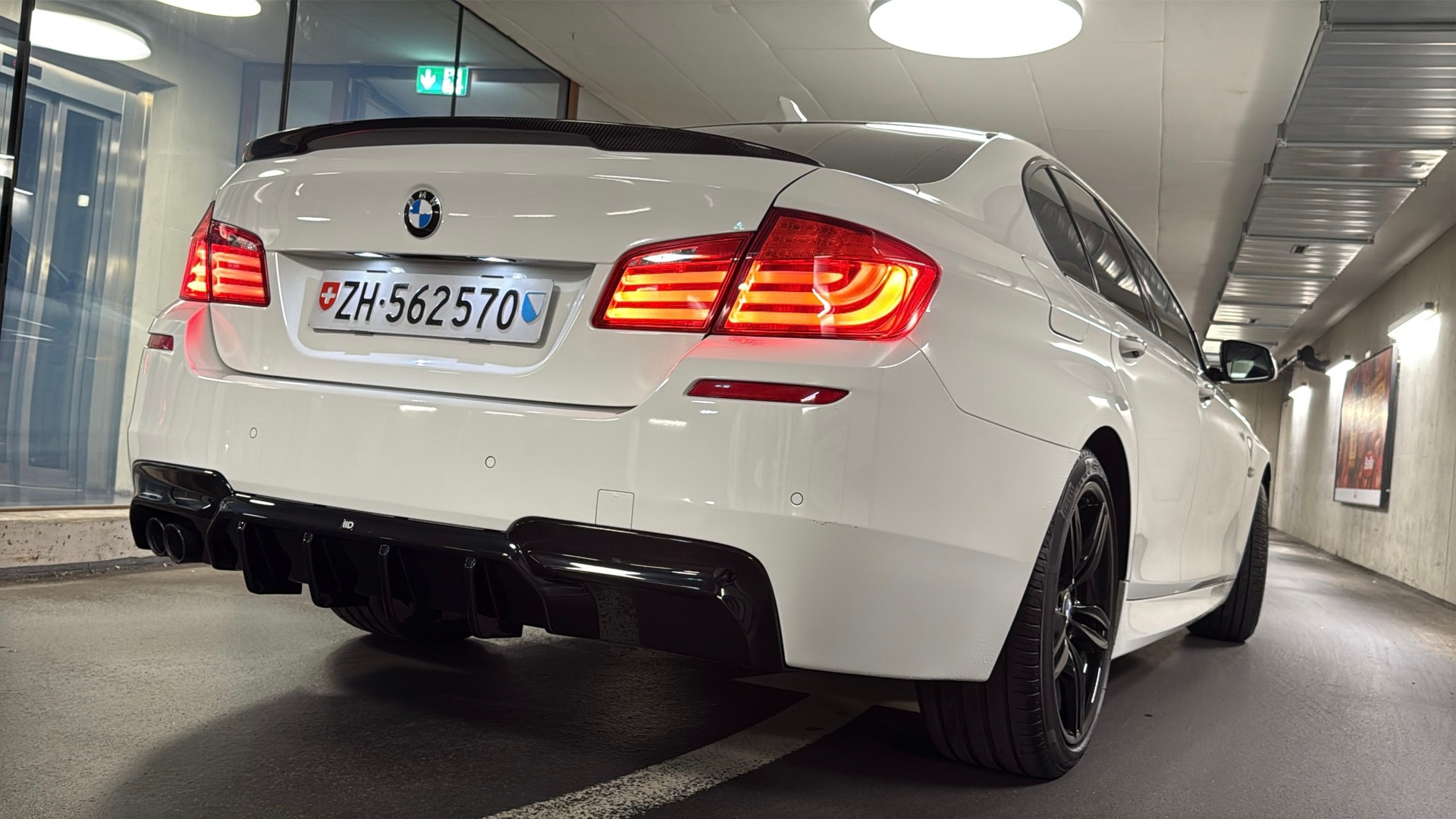 BMW 525d xDrive Steptronic M-Sportpaket-image-0
